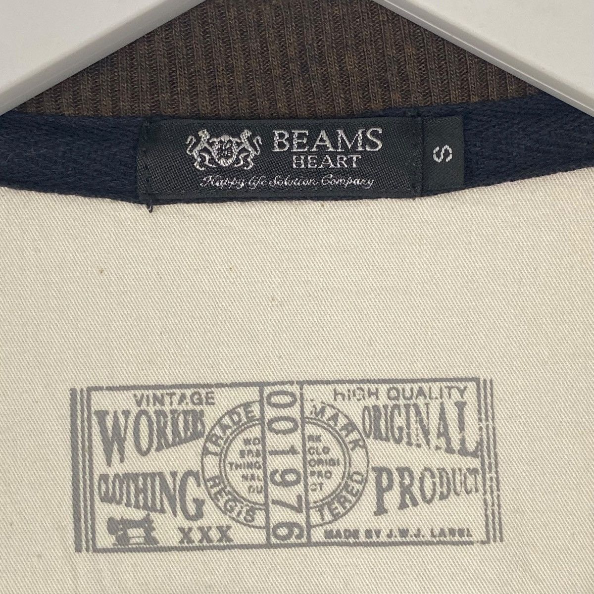 Other Vintage Beams Heart Cardigan Sweater Brown Japanese Brand Size US S / EU 44-46 / 1 - 6 Thumbnail