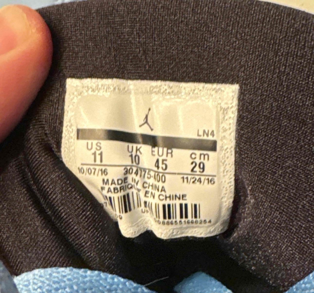 Jordan Brand × Nike Men’s Nike Air Jordan 7 Retro ‘Pantone’ Size US 11 / EU 44 - 7 Thumbnail