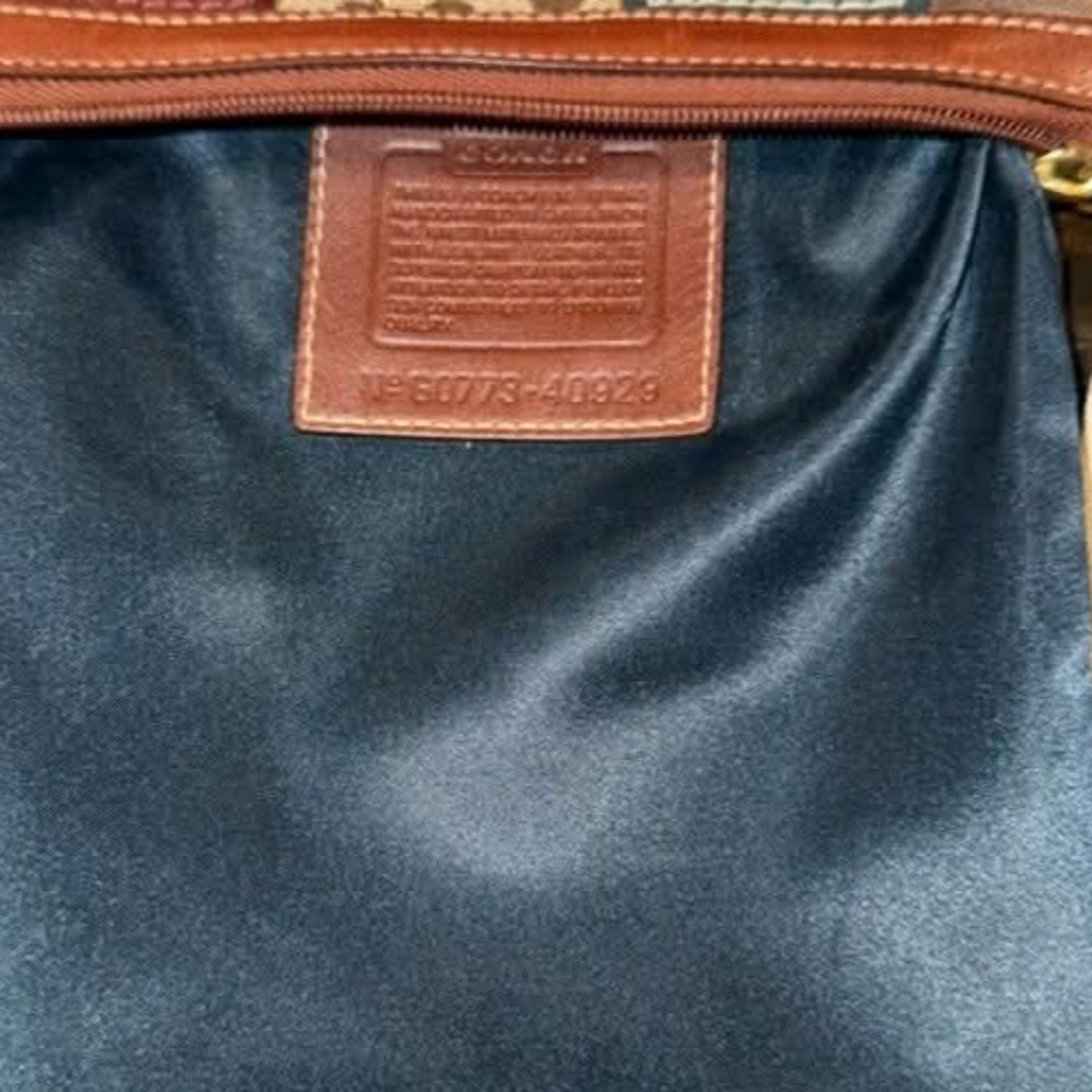 Coach Coach Crossbody Bag HolidayG0773-40929 Patch Signature Suede Size ONE SIZE - 6 Thumbnail