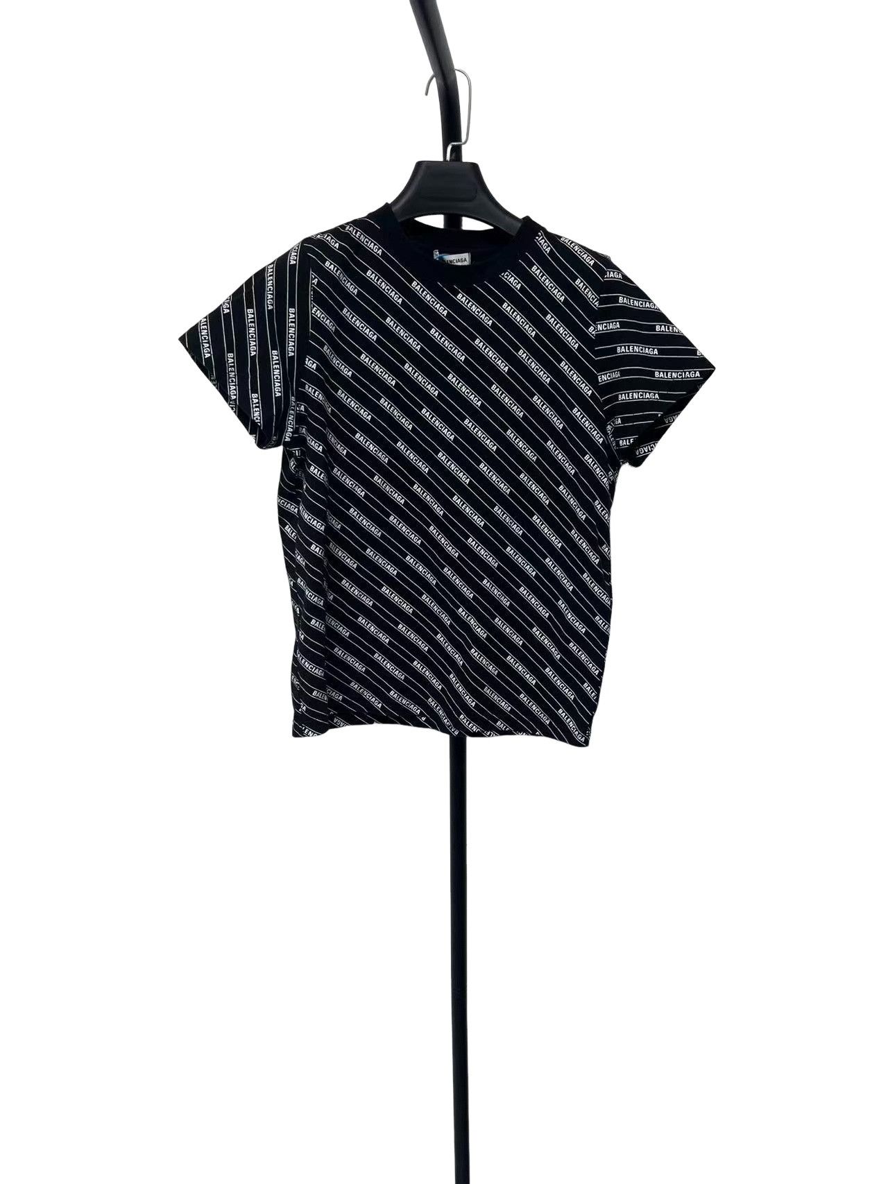 Balenciaga Balenciaga All-Over Logo Print T-Shirt M Size US M / EU 48-50 / 2 - 1 Thumbnail