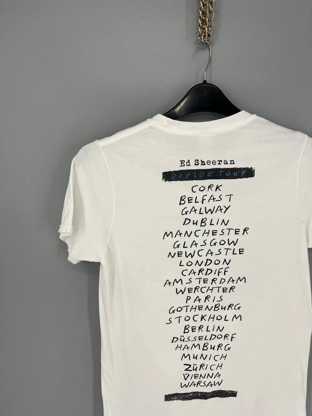 Vintage Vintage Y2K Ed Sheeran Divide World Tour T-Shirt S Size Size US S / EU 44-46 / 1 - 11 Thumbnail