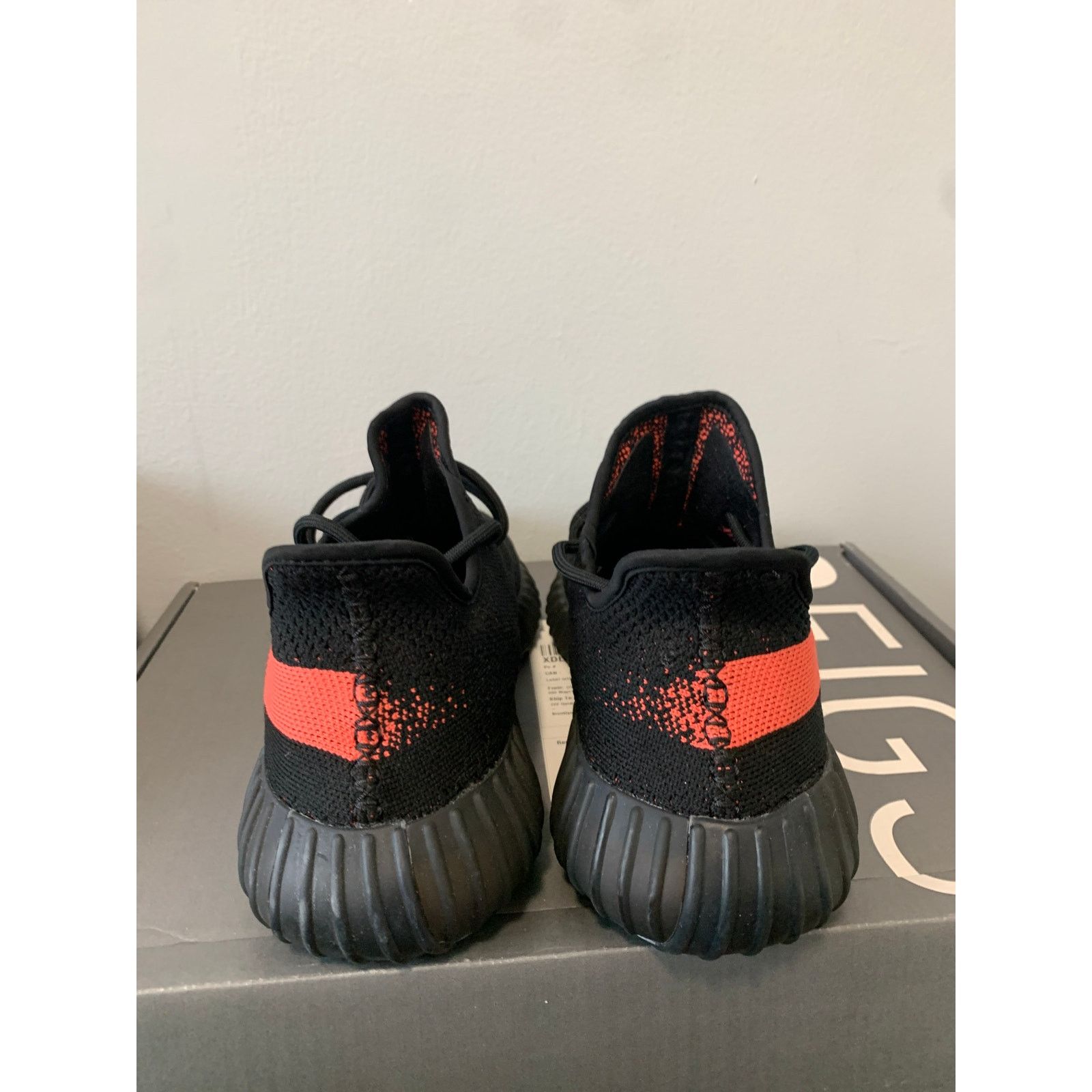 Adidas adidas Yeezy Boost 350 V2 Core Black Red Size 11.5 Used Size US 11.5 / EU 44-45 - 4 Thumbnail
