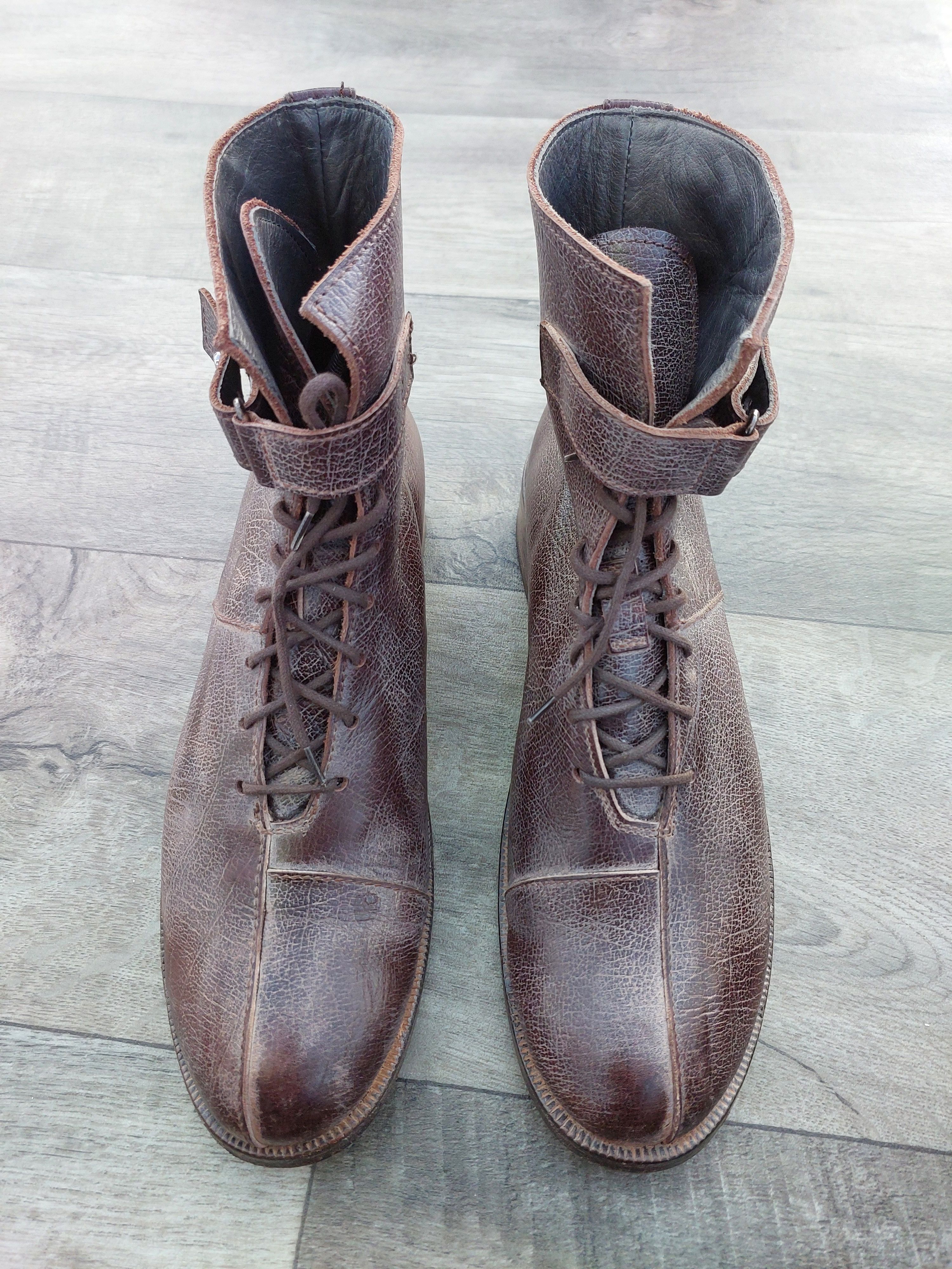 MoMA Avant Garde MOMA Brown Leather Ankle Boots Size US 6 / EU 39 - 1 Thumbnail