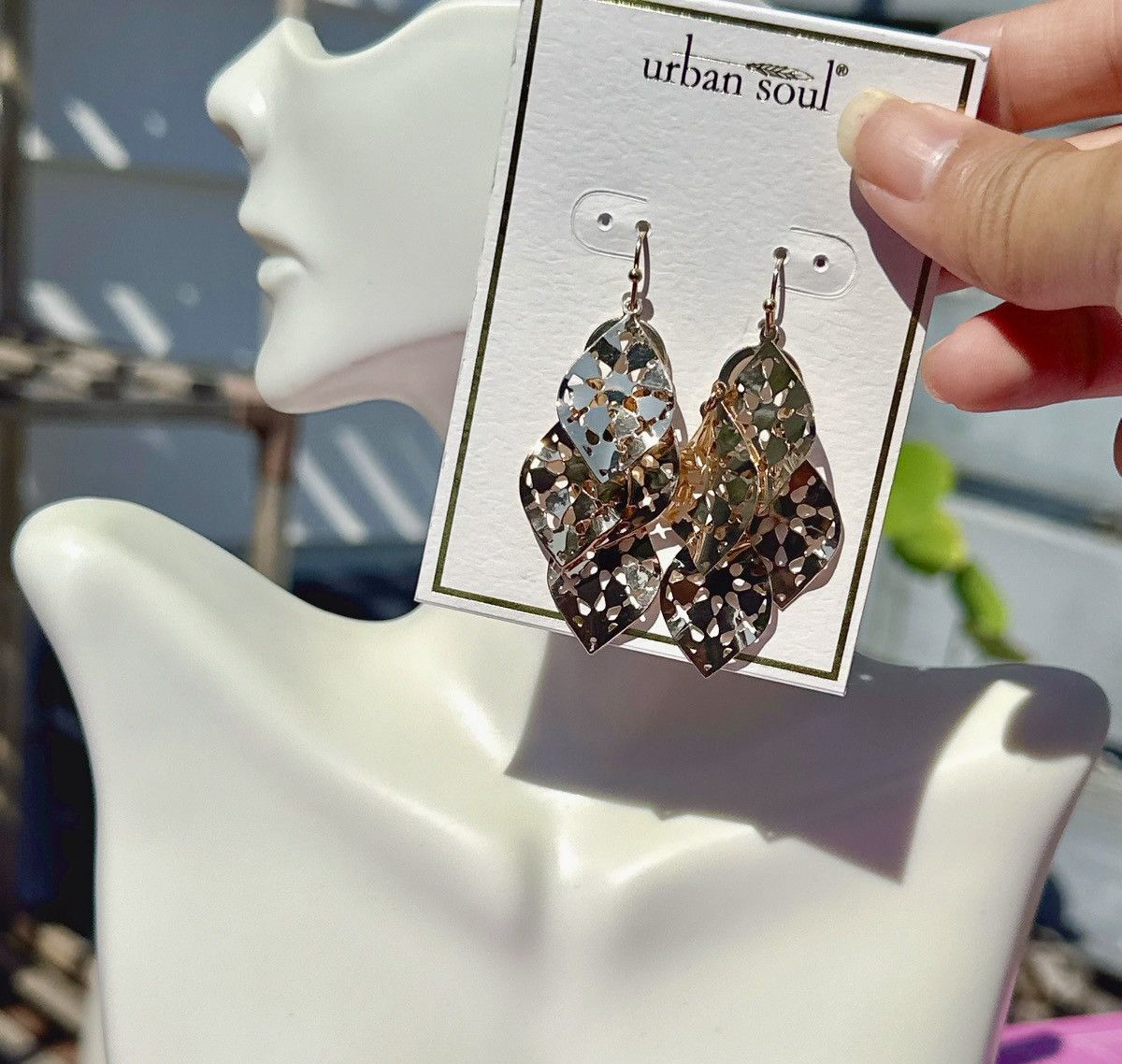 Designer Urban soul earrings gold tone hallowed metal leaves drop Size ONE SIZE - 1 Thumbnail