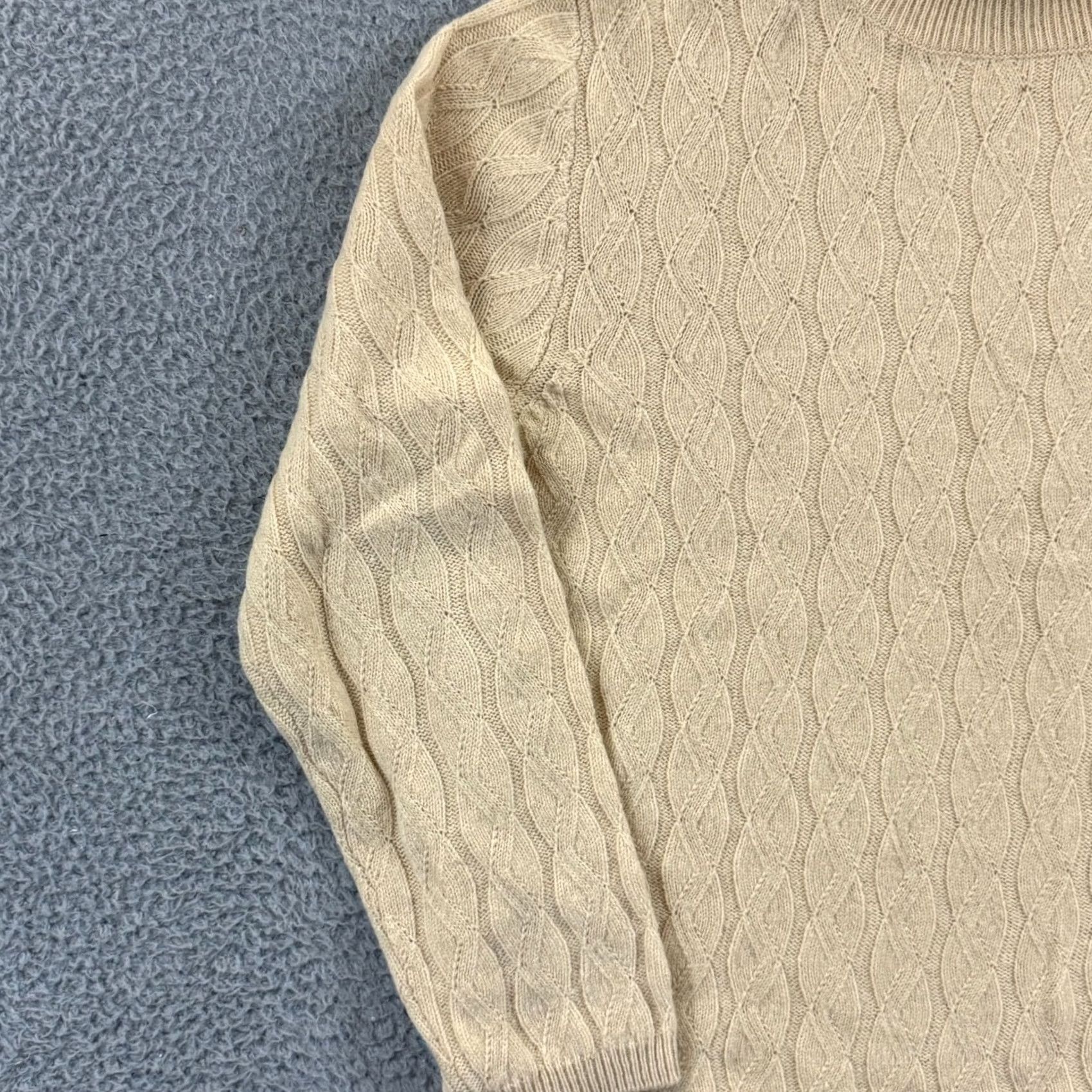 Ann Taylor Ann Taylor Turtleneck Sweater Womens L Yellow Cable Knit Lambswool Long Sleeve Size L / US 10 / IT 46 - 4 Thumbnail