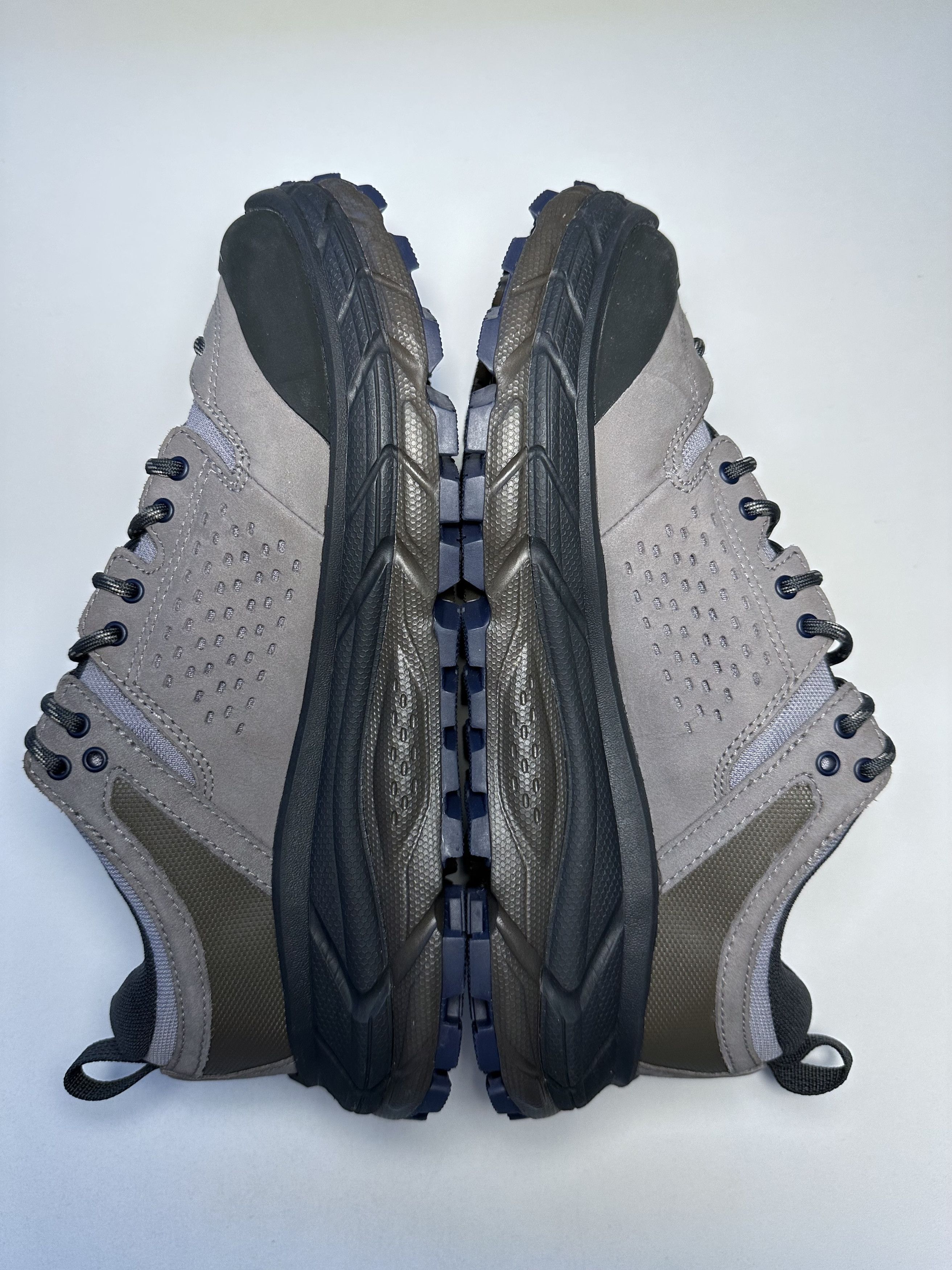 Hoka × _J.L-A.L_ Hoka x J.L.-A.L. Tor Ultra Low Size US 7 / EU 40 - 5 Thumbnail