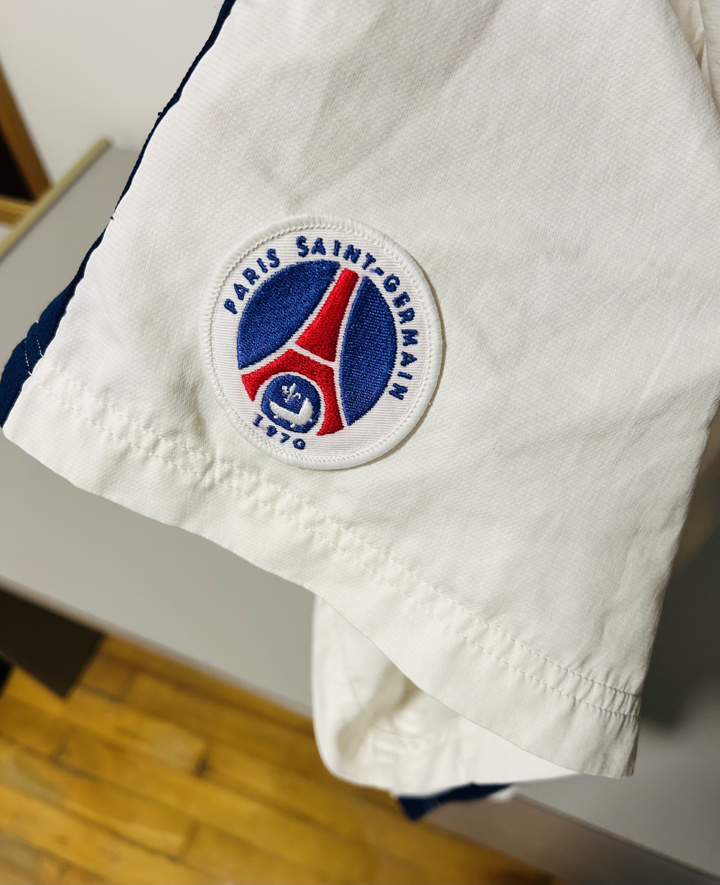 Nike Psg 1997/98 training shorts Size US L / EU 52-54 / 3 - 3 Thumbnail