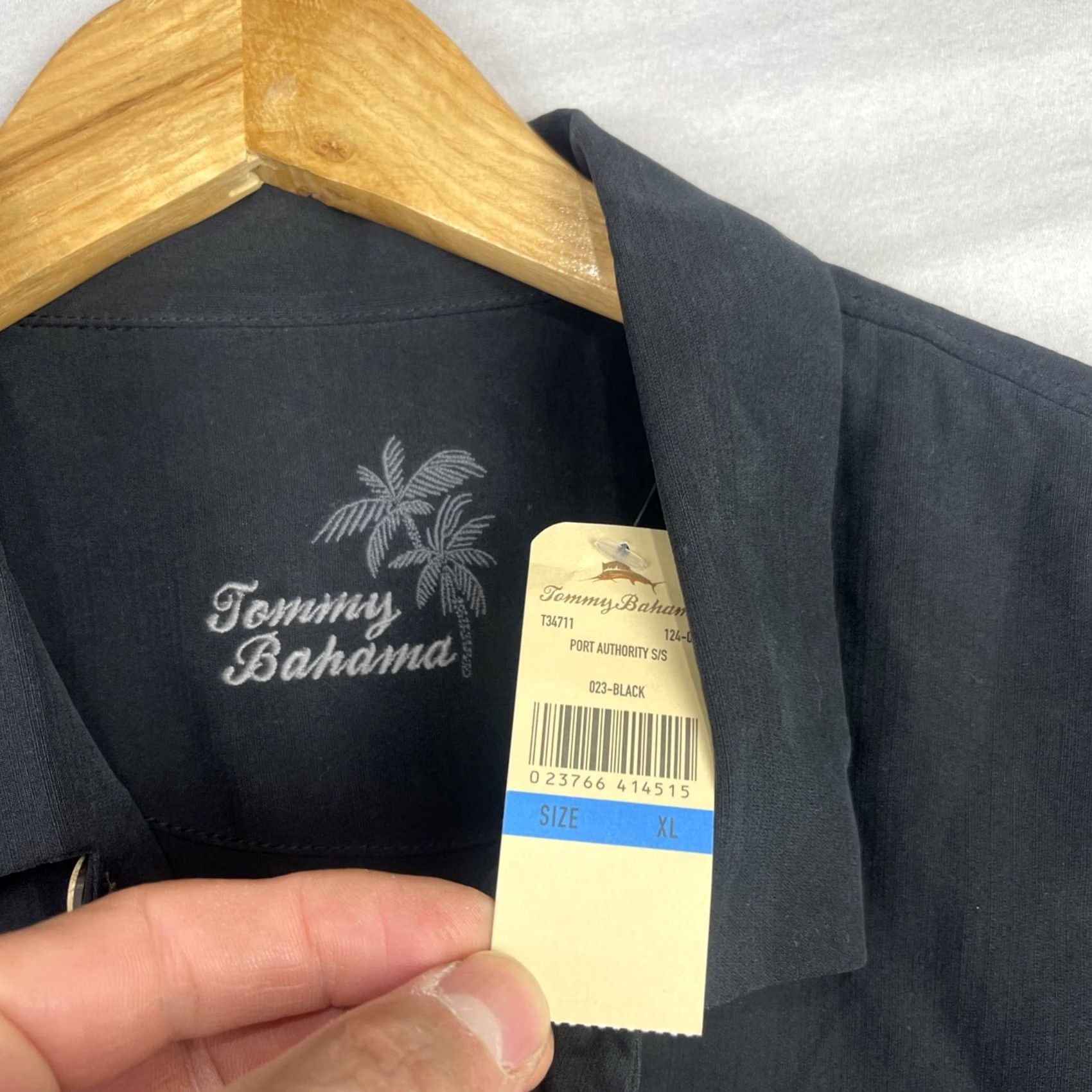 Tommy Bahama Tommy Bahama Shirt Mens XL Black Port Authority Silk Button Up Limited Edition Shirt Size US XL / EU 56 / 4 - 6 Thumbnail