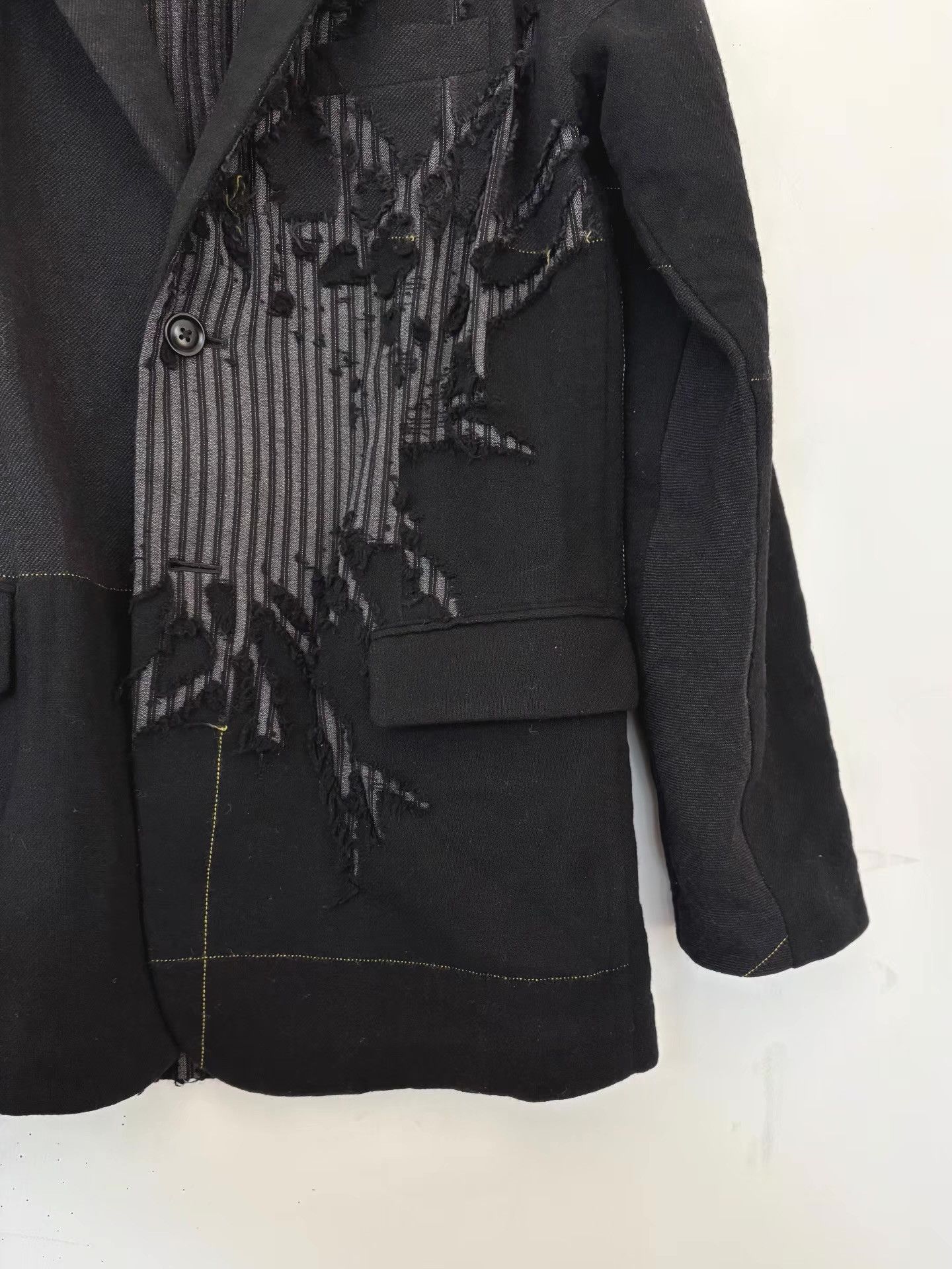 Yohji Yamamoto Yohji Yamamoto 16AW Men's Distressed Blazer Ｑ21 Size 50R - 4 Thumbnail