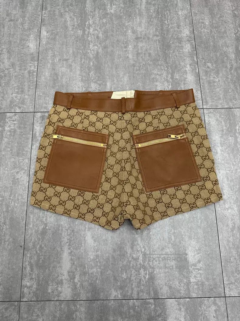 Gucci Gucci GG old flower shorts Size 25" / US 0 / IT 36 - 2 Thumbnail
