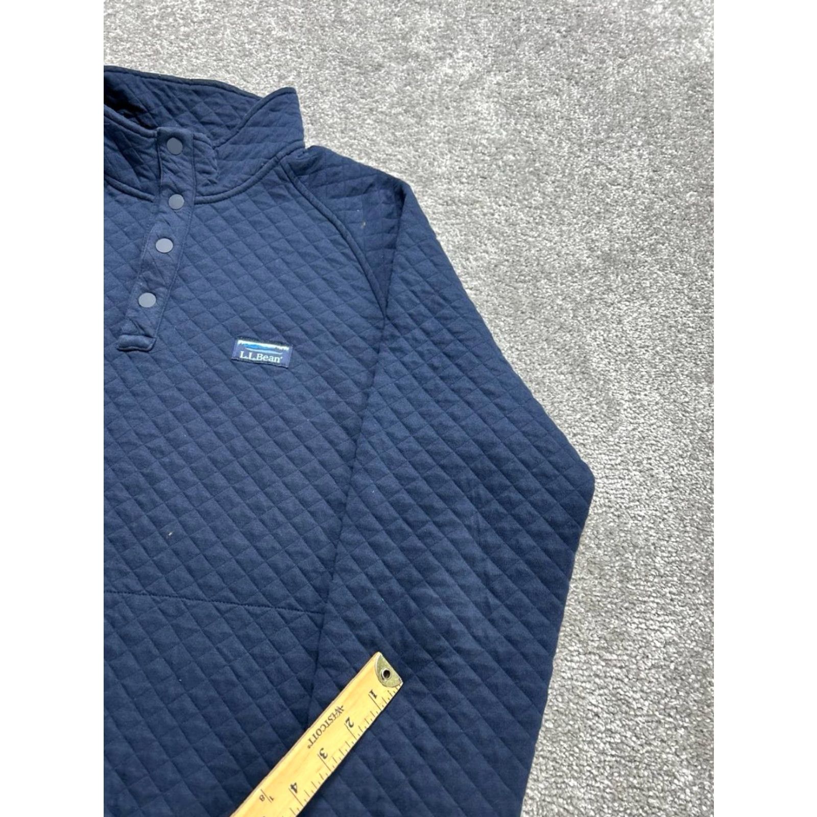 Vintage L.L. Bean Sweatshirt Mens XL Blue Quilted Logo Raglan Sleeve 1/4 Snap Henley Pocket Easy Care 90s Outdoor Classic Modern Mens Size US XL / EU 56 / 4 - 6 Thumbnail