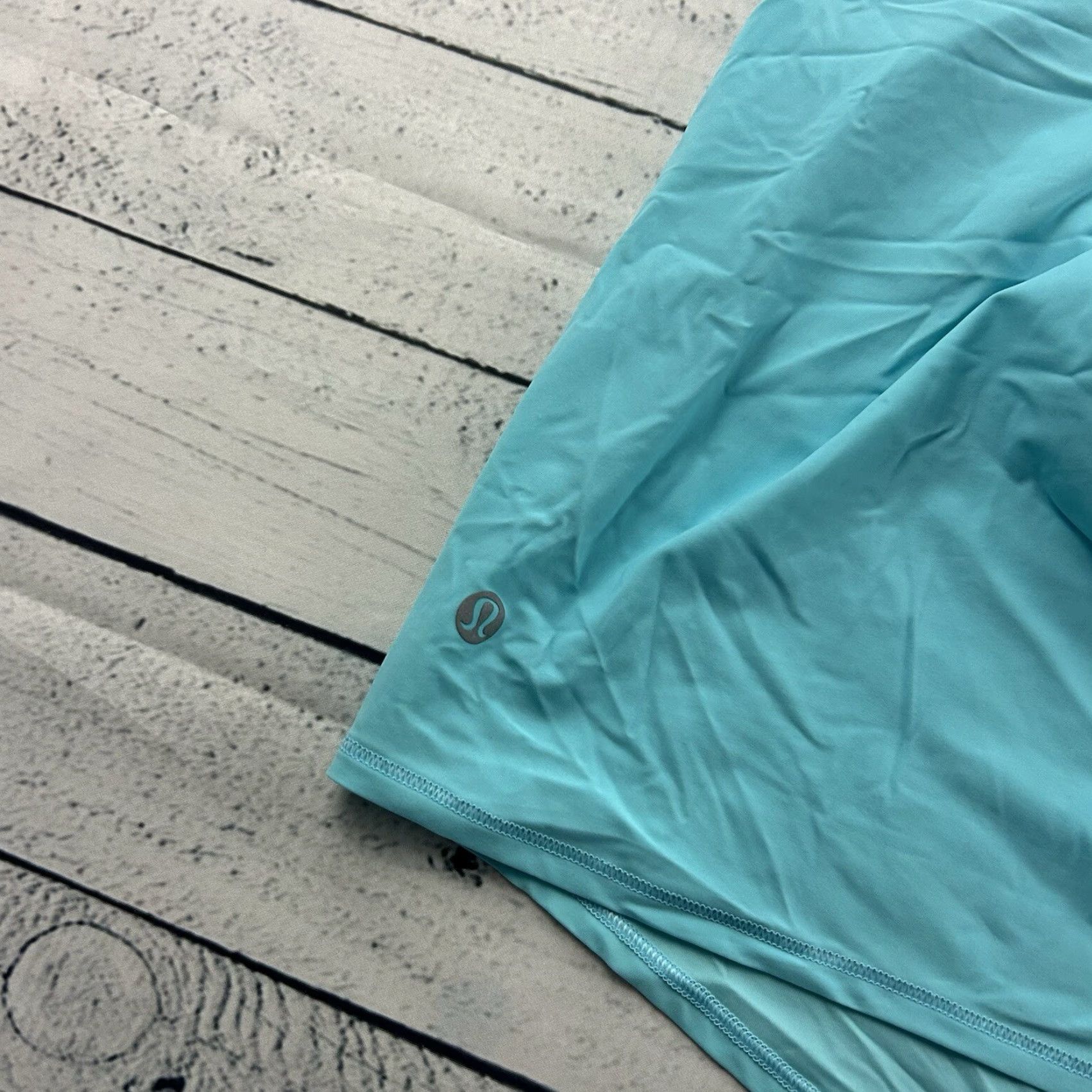 Lululemon Lululemon Sleeveless Athletic Shirt Women's 8 Blue Tank Activewear Shirt Womens 8 Blue Size M / US 6-8 / IT 42-44 - 4 Thumbnail