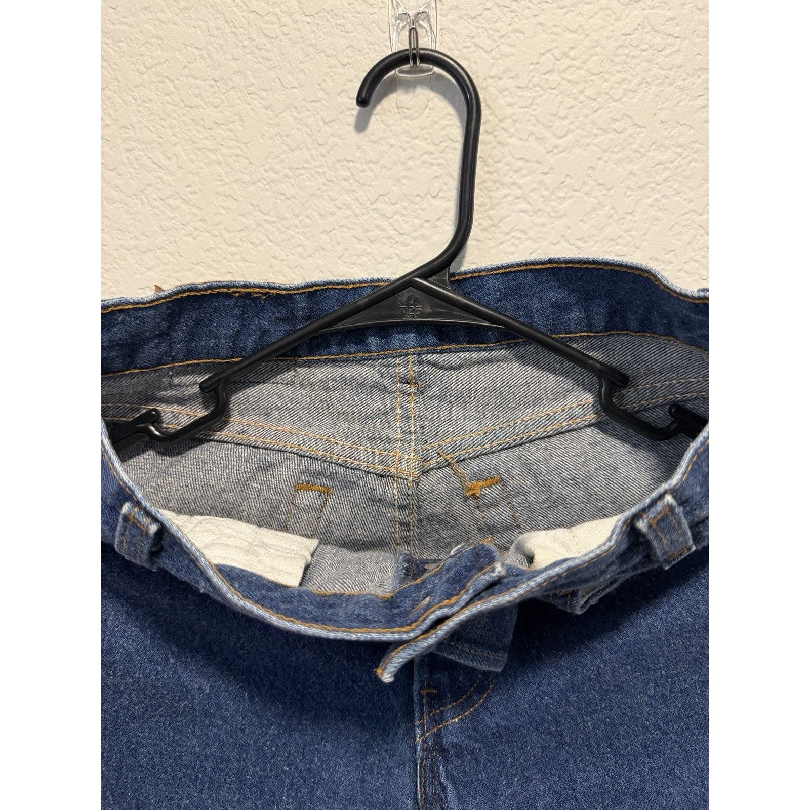 Levi's Vintage Levi’s 701 Jeans 27x31 Made USA Denim Button Fly Size US 27 - 6 Thumbnail