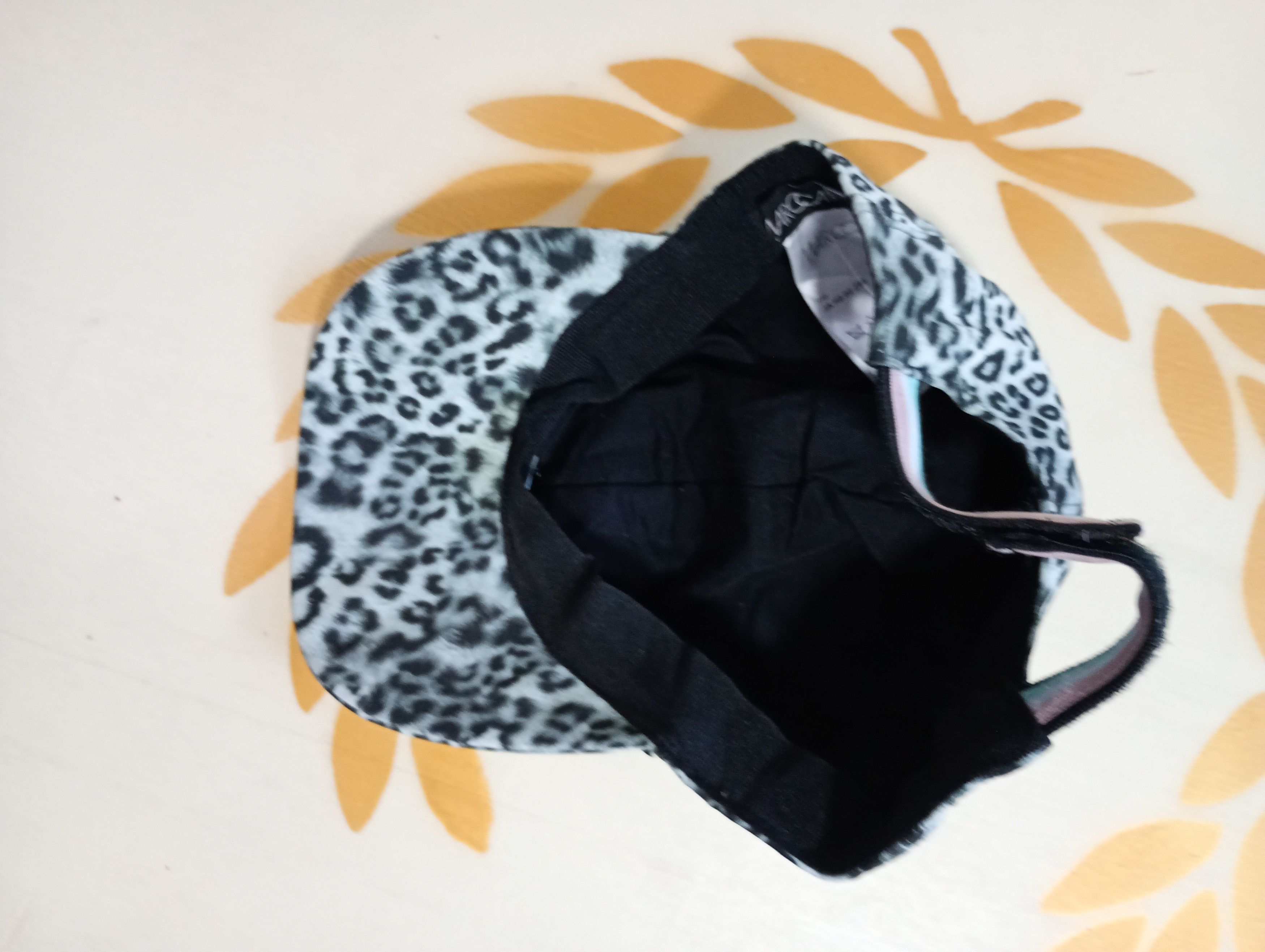 Vintage Marc Cain Leopard Print Cap Vintage Size ONE SIZE - 9 Thumbnail