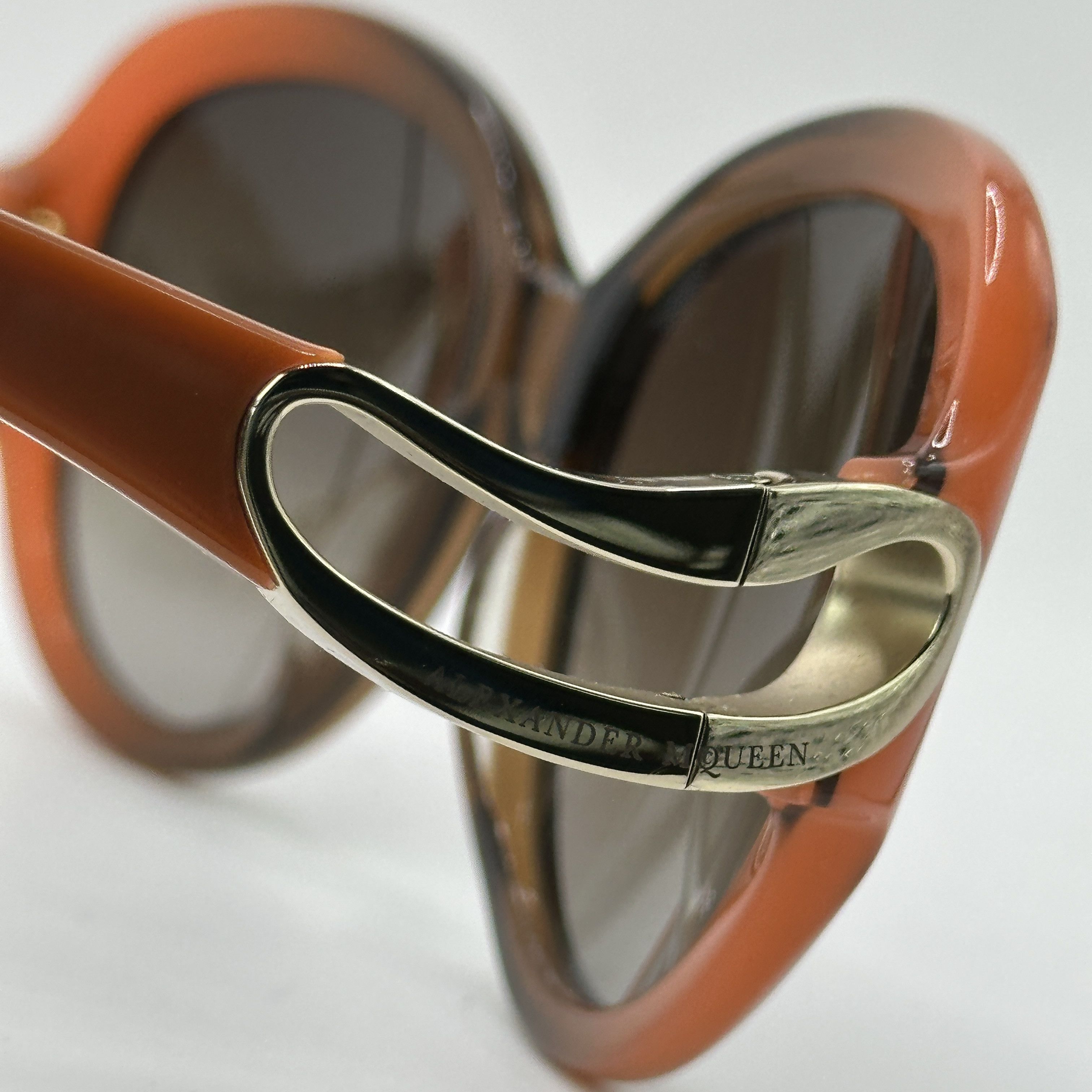 Alexander McQueen × Vintage Vintage Y2K Alexander McQueen Oversize Oval Gradient Size ONE SIZE - 9 Thumbnail