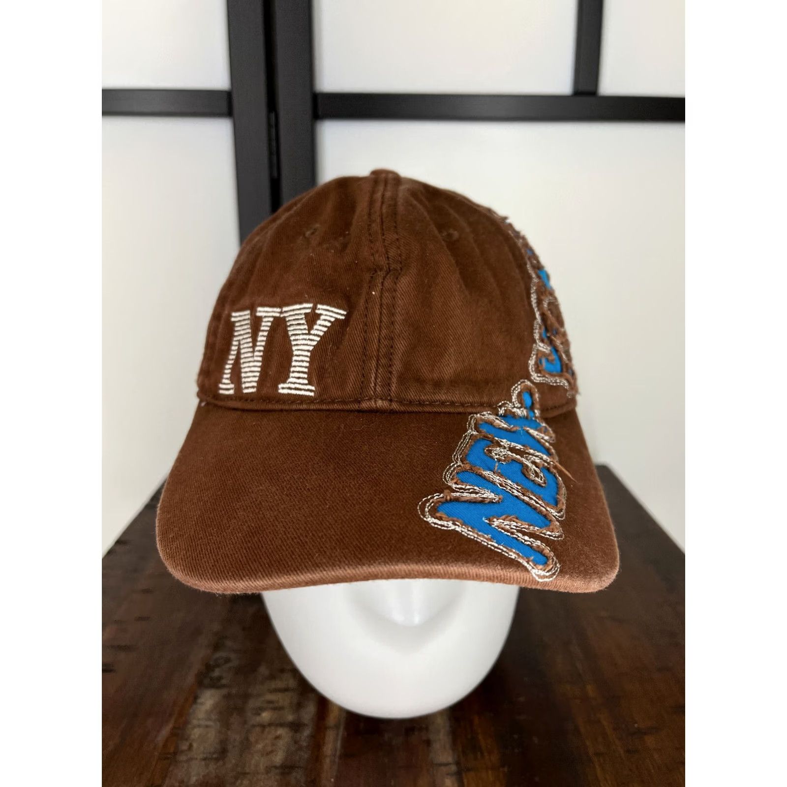 Vintage Robin Ruth New York Hat Cap Strap Back One Size Adult Brown 100% Cotton Twill Embroidered Baseball Cap Size ONE SIZE - 2 Thumbnail