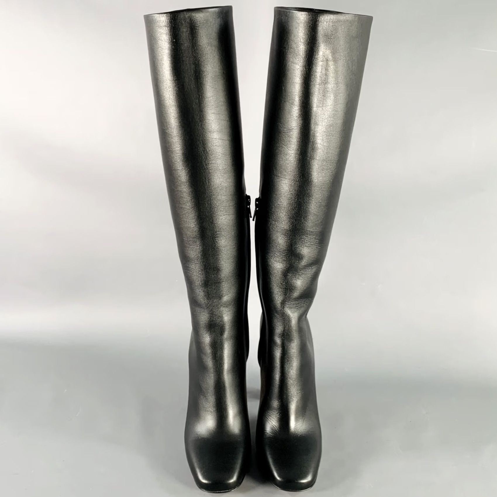 Bottega Veneta BOTTEGA VENETA Boots Fall 2022 Size 8 Black Leather Side Zipper Boots Womens 8 Black Leather Knee High Side Zipper Falls 2022 Size US 8 / IT 38 - 4 Thumbnail
