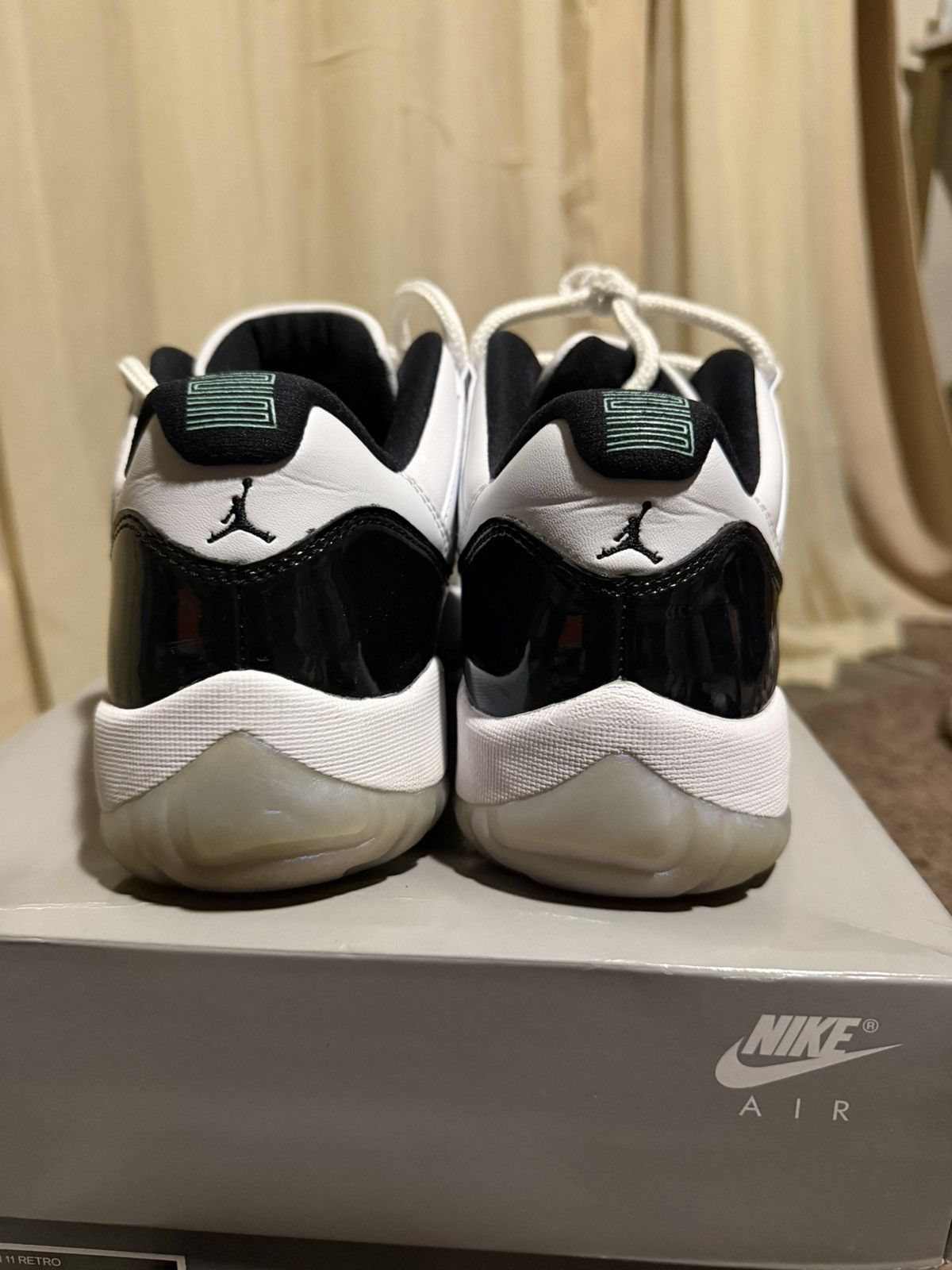 Jordan Brand Jordan 11 low Emerald Green (Size 11.5) Size US 11.5 / EU 44-45 - 5 Thumbnail