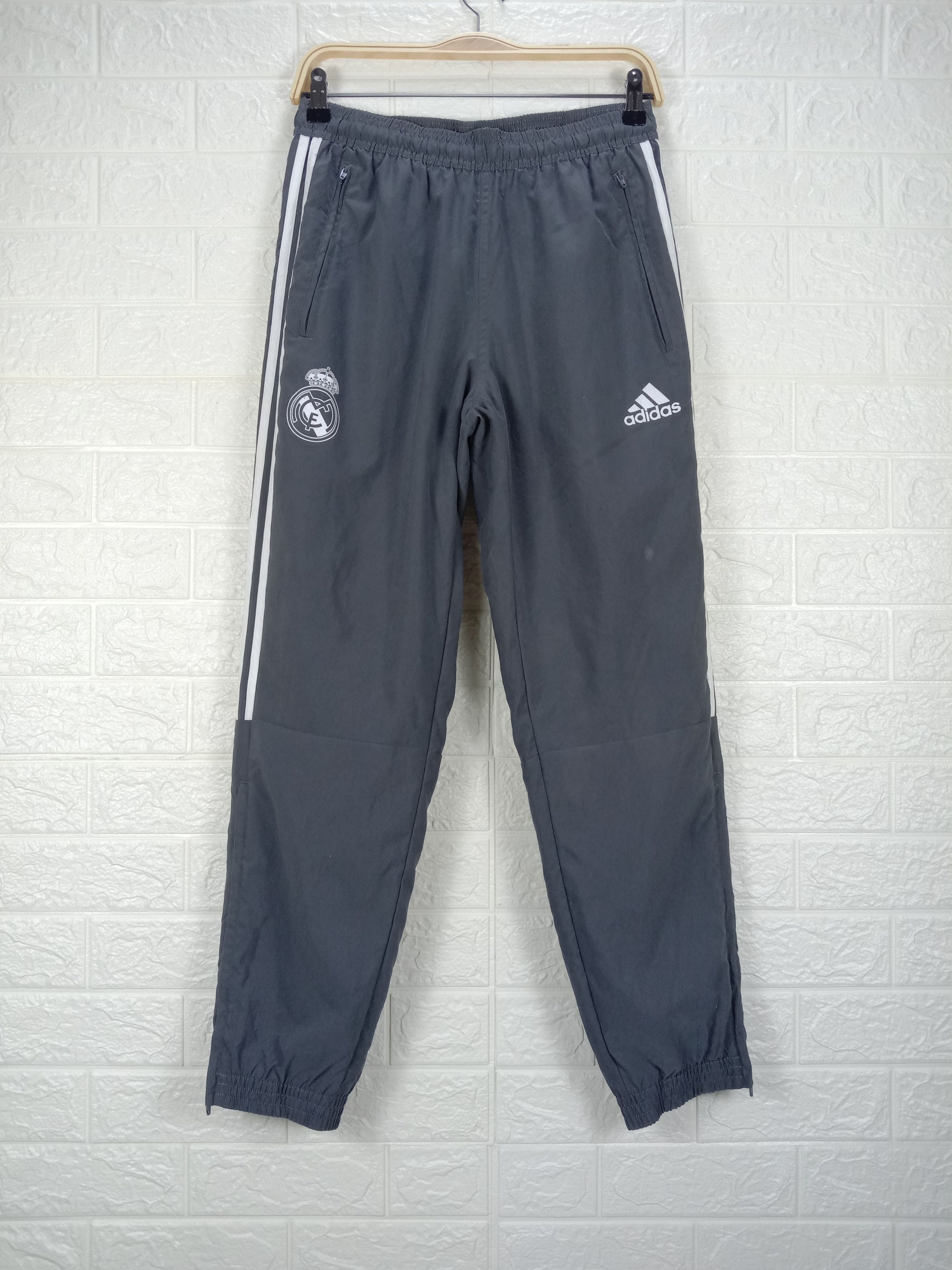image of Adidas Real Madrid Sweatpants in Grey, Men's (Size 30)