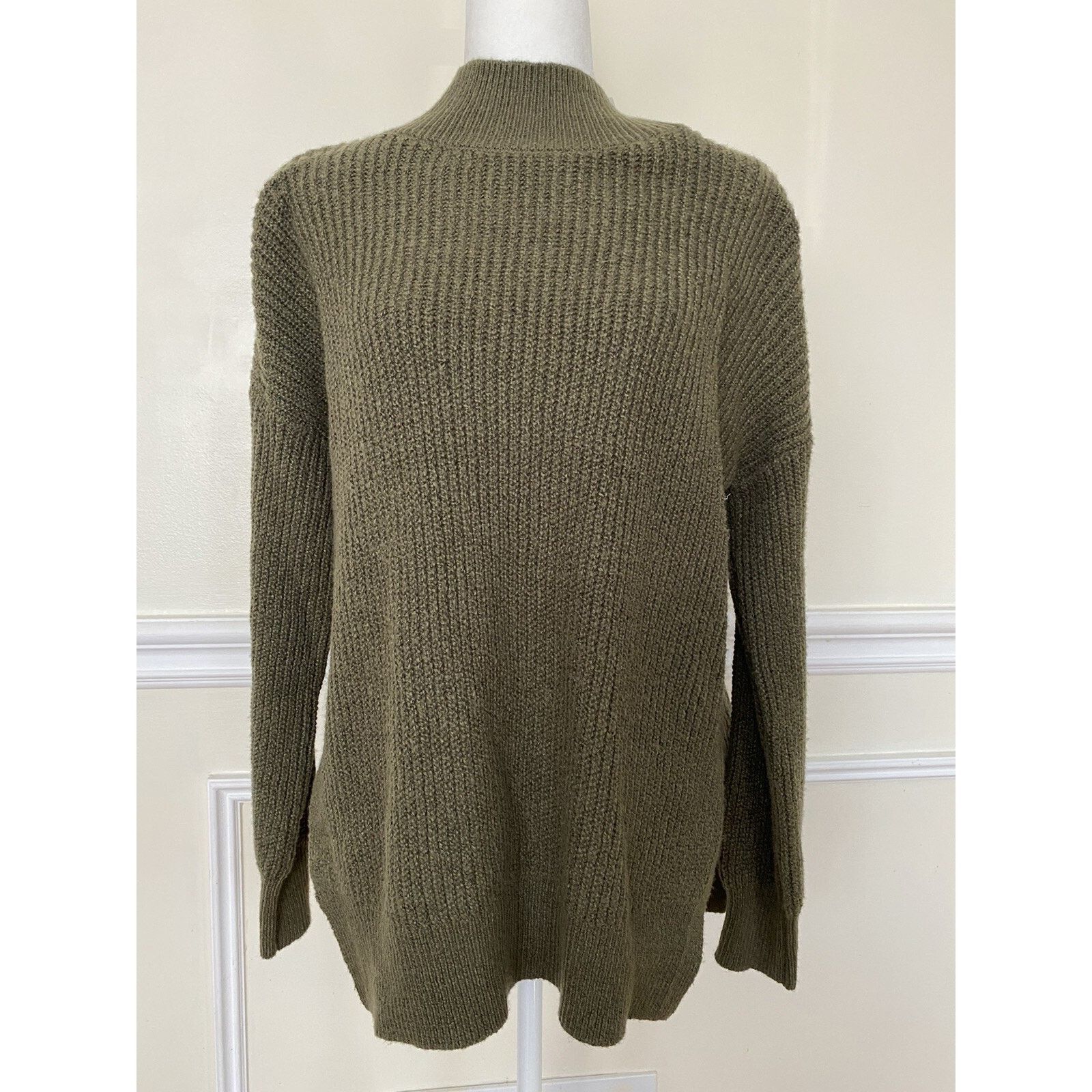 & Other Stories Abound Woman's Olive Night Pullover Sweater Small A003531 Size S / US 4 / IT 40 - 2 Thumbnail