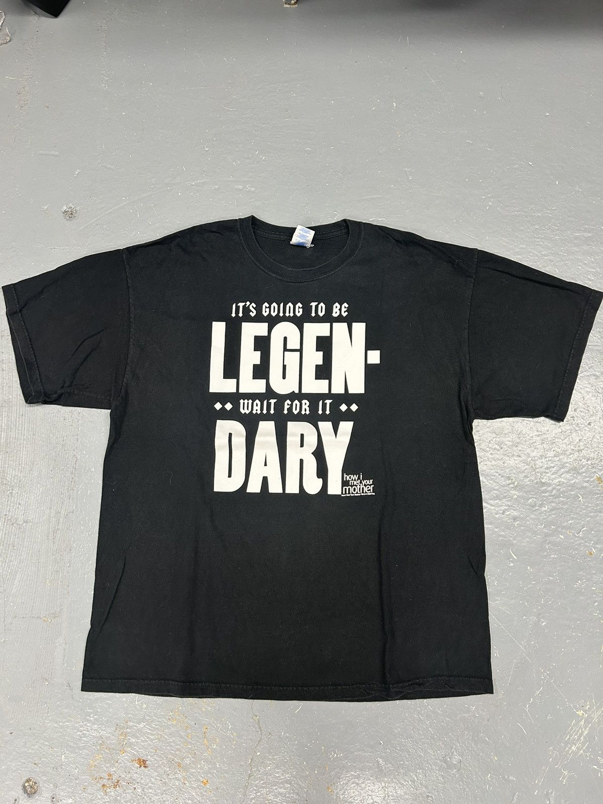 Vintage Crazy Vintage Y2K How I Met Your Mother Script Tee Shirt Size US XL / EU 56 / 4 - 1 Thumbnail