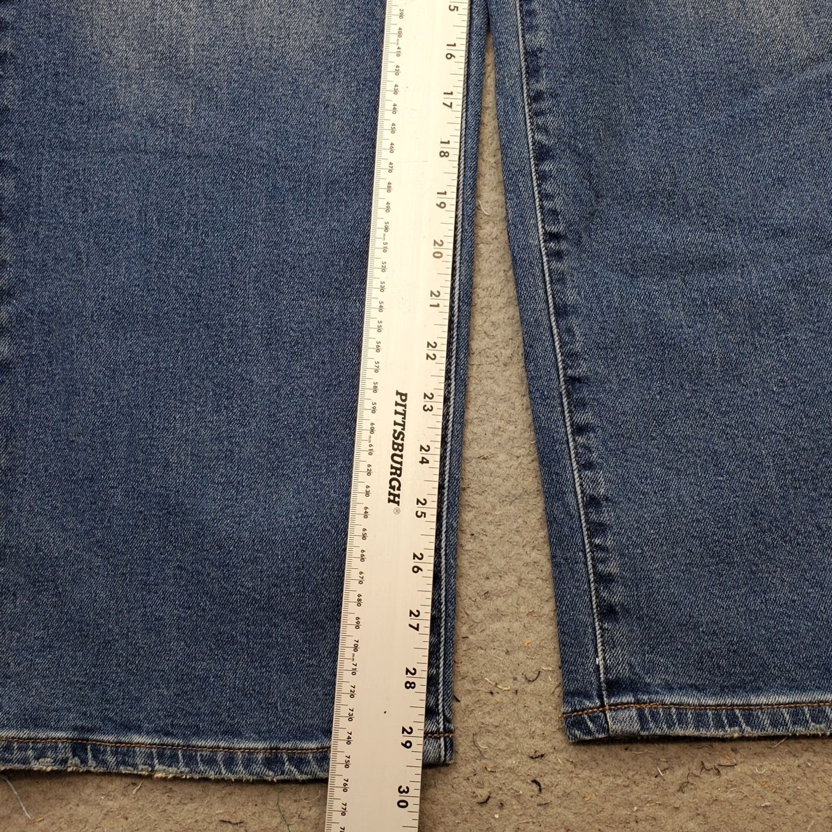 Gloria Vanderbilt Gloria Vanderbilt Jeans Womens 16 Blue Denim Stretch Relaxed Straight Leg Shirt? Size 38" / US 16 / IT 52 - 4 Thumbnail