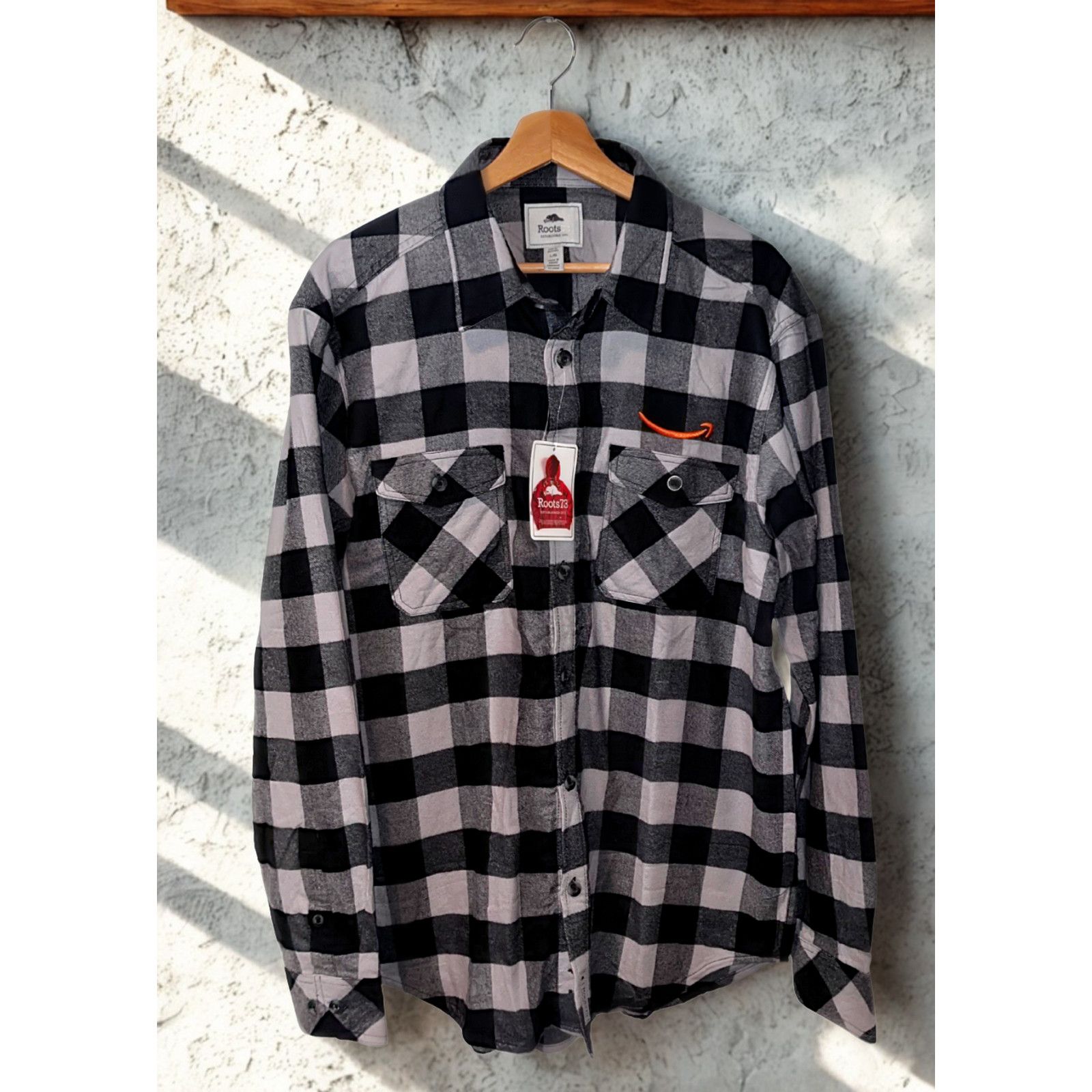 Roots Roots 73 Spruce Lake Amazon Logo Plaid Flannel Sz. L NWT Size US L / EU 52-54 / 3 - 1 Thumbnail