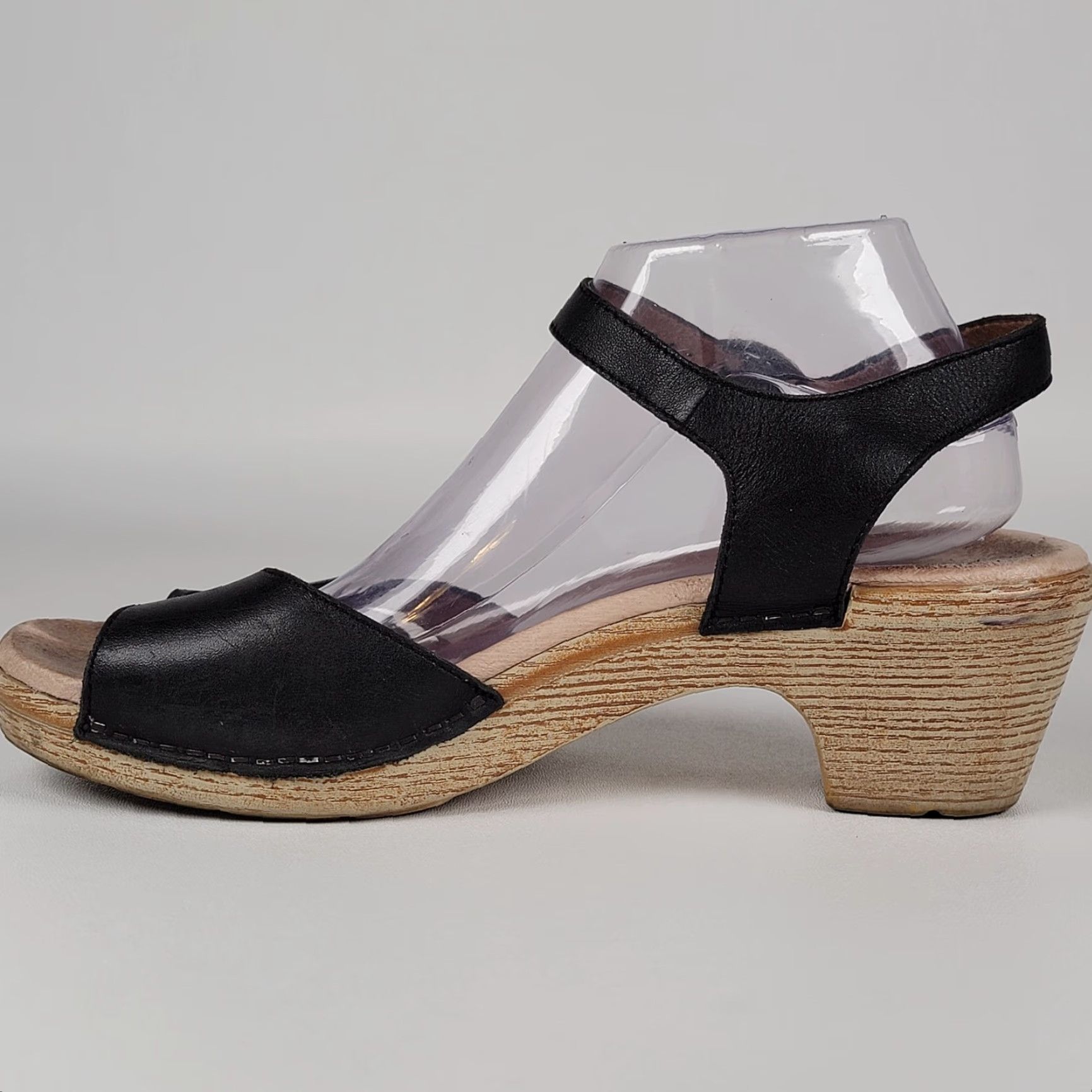 Dansko Dansko Marjory Sandals Black Women's 41 / 10 Casual Travel Party/Cocktail Strappy Buckle Leather Mid Heel Summer Spring Fall Women Shoes Size US 11 / IT 41 - 5 Thumbnail