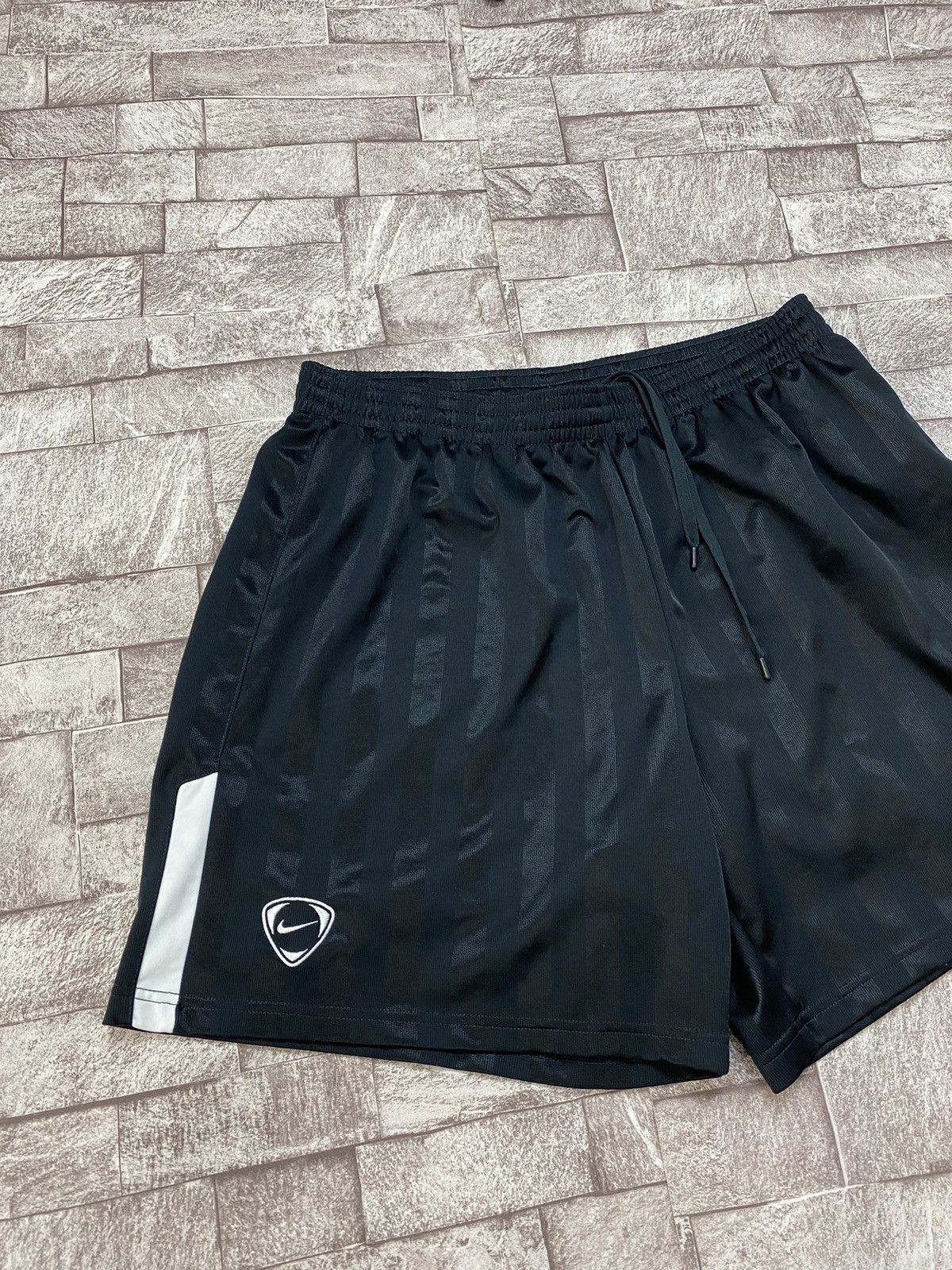 Nike × Vintage Vintage Nike SOCCER Hype Shorts Xl Size US 36 / EU 52 - 2 Thumbnail