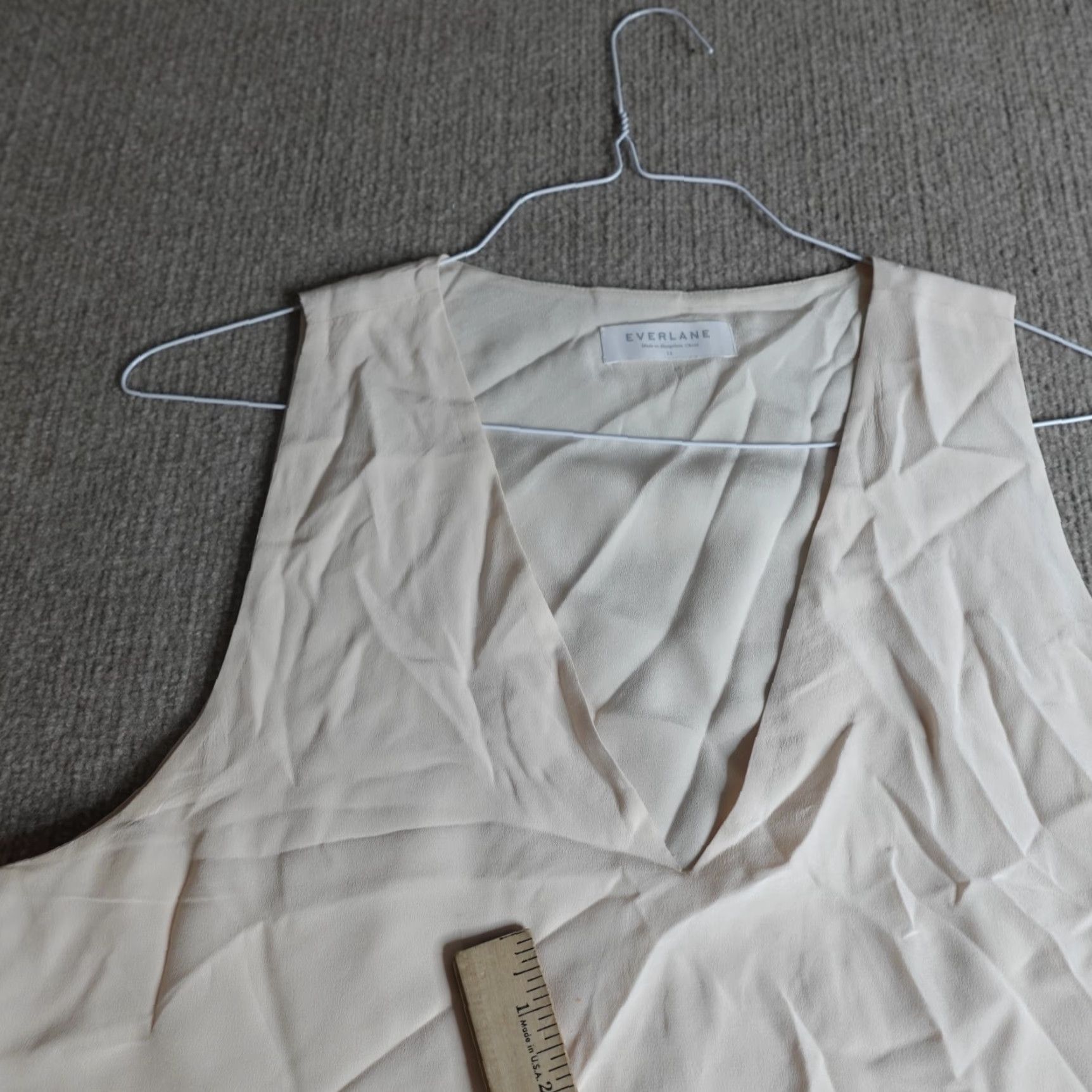 Everlane Everlane Women's Tank 14 Beige Ivory Pink Solid 100% Silk Sleeveless V-Neck Short Pullover Casual Size XL / US 12-14 / IT 48-50 - 7 Thumbnail