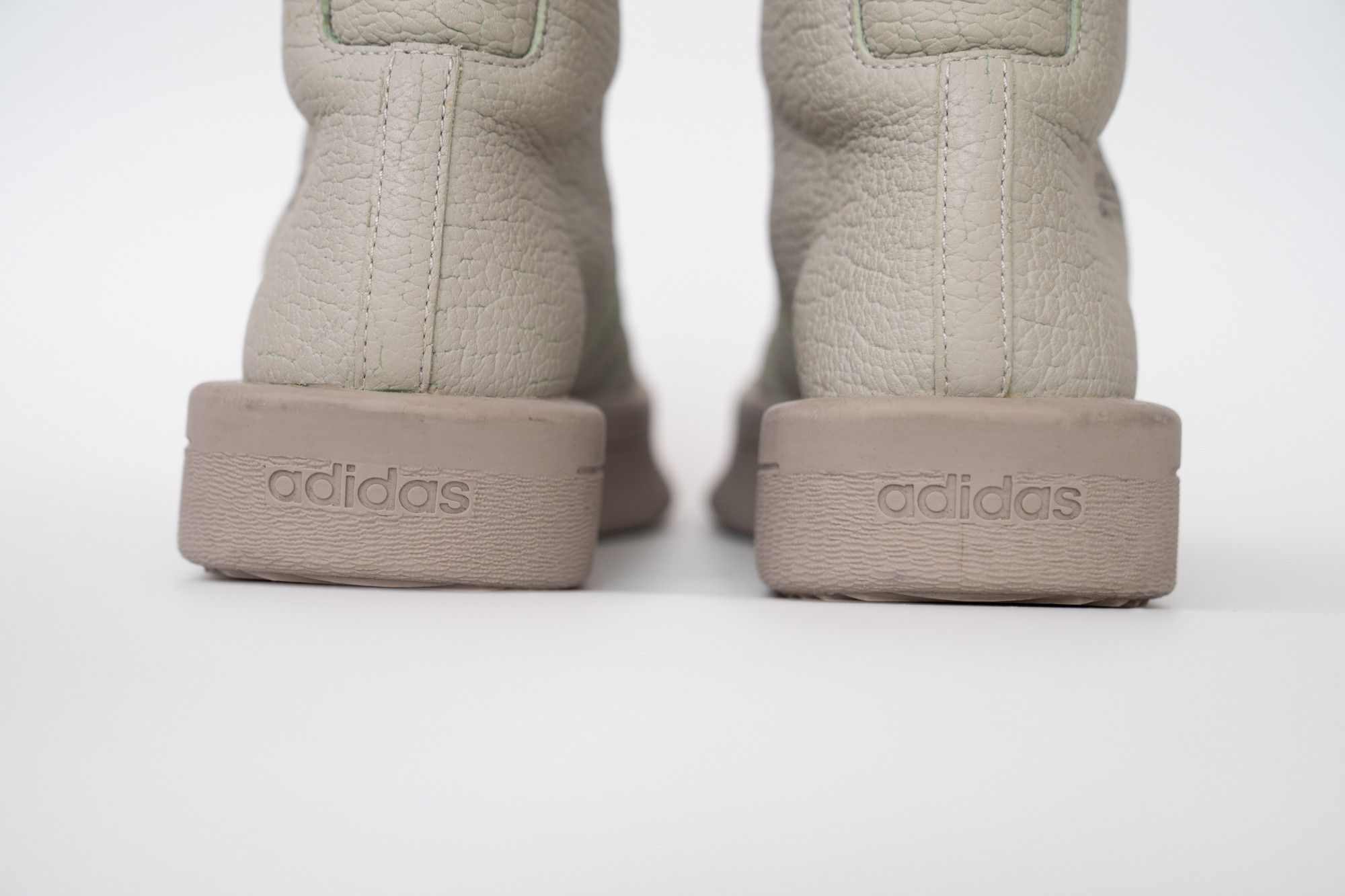Adidas × Rick Owens Rick Owens x adidas Mastodon Pro Model Pearl US8.5 26.5 Rare Size US 8.5 / EU 41-42 - 16 Thumbnail