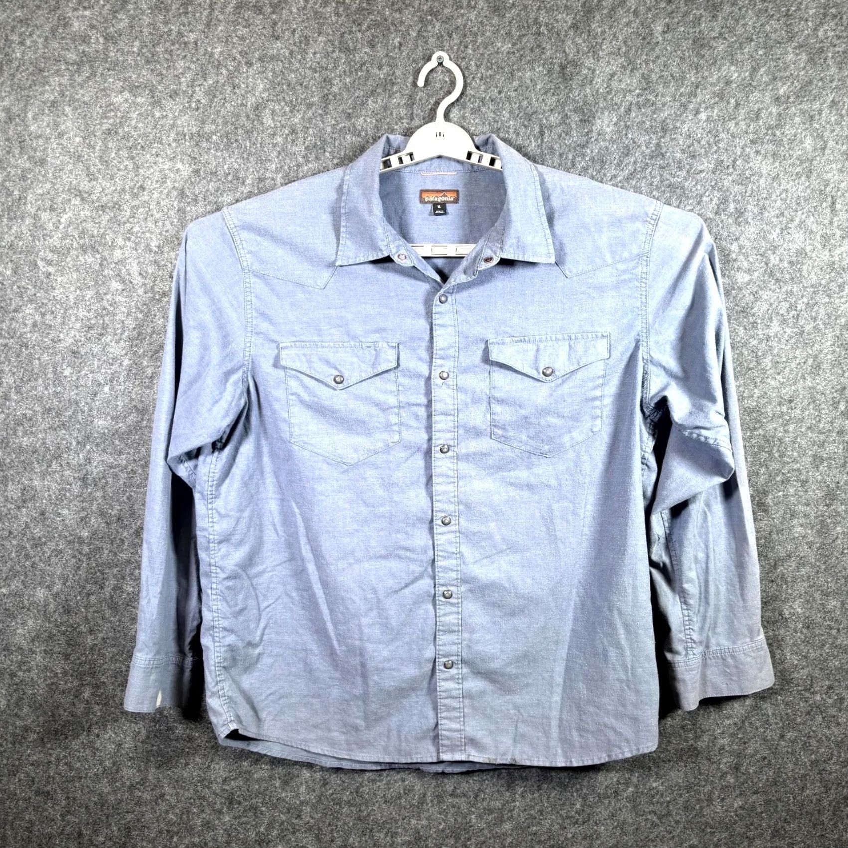 Patagonia Patagonia Button-Up Shirt Mens XL Blue Polyester Camping Long Sleeve Fishing Size US XL / EU 56 / 4 - 2 Thumbnail