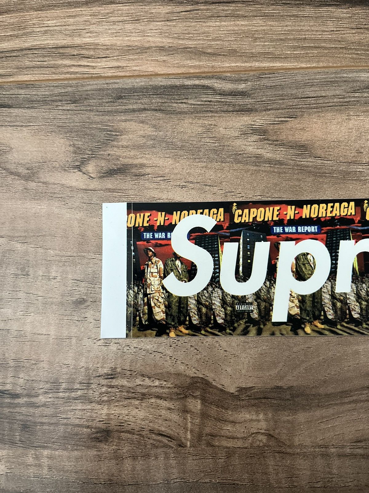 Supreme Supreme CNN Capone N Noreaga War Report Box Logo Sticker Size ONE SIZE - 2 Thumbnail