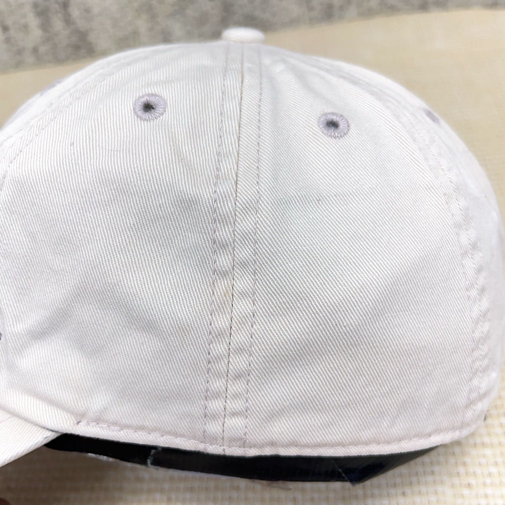 Adidas VINTAGE Adidas Hat Cap Fitted Size Medium 7 1/8 White Twill Spell Out Y2K Adidas Baseball Cap Men M White Classic Logo Outdoor Sports Size ONE SIZE - 4 Thumbnail