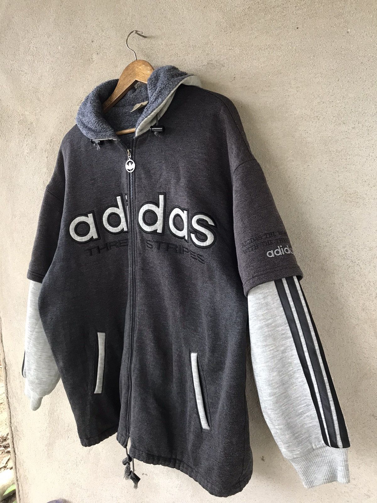 Adidas × Vintage VINTAGE ADIDAS THREE STRIPED HOODIE RAP FASHION Size US L / EU 52-54 / 3 - 4 Thumbnail