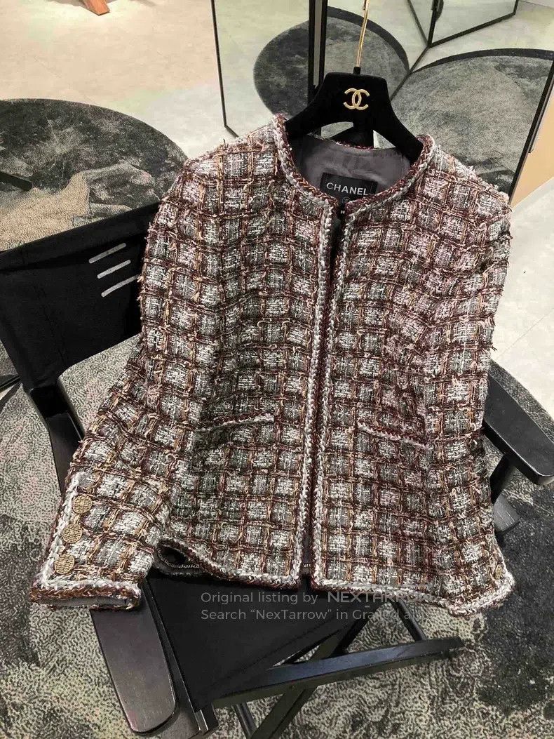 Chanel Chanel Forest series grey-brown plaid round-neck jacket Size XS / US 0-2 / IT 36-38 - 1 Thumbnail