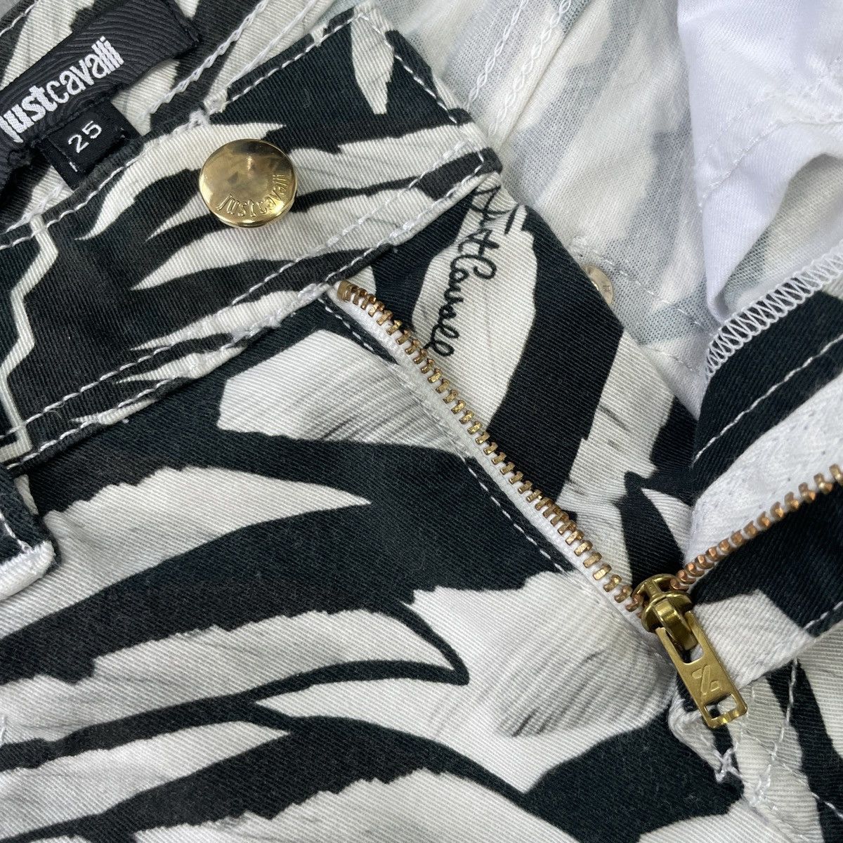 Just Cavalli Just Cavalli Women Skinny Leg Pants Size 25 Size 29" - 7 Thumbnail