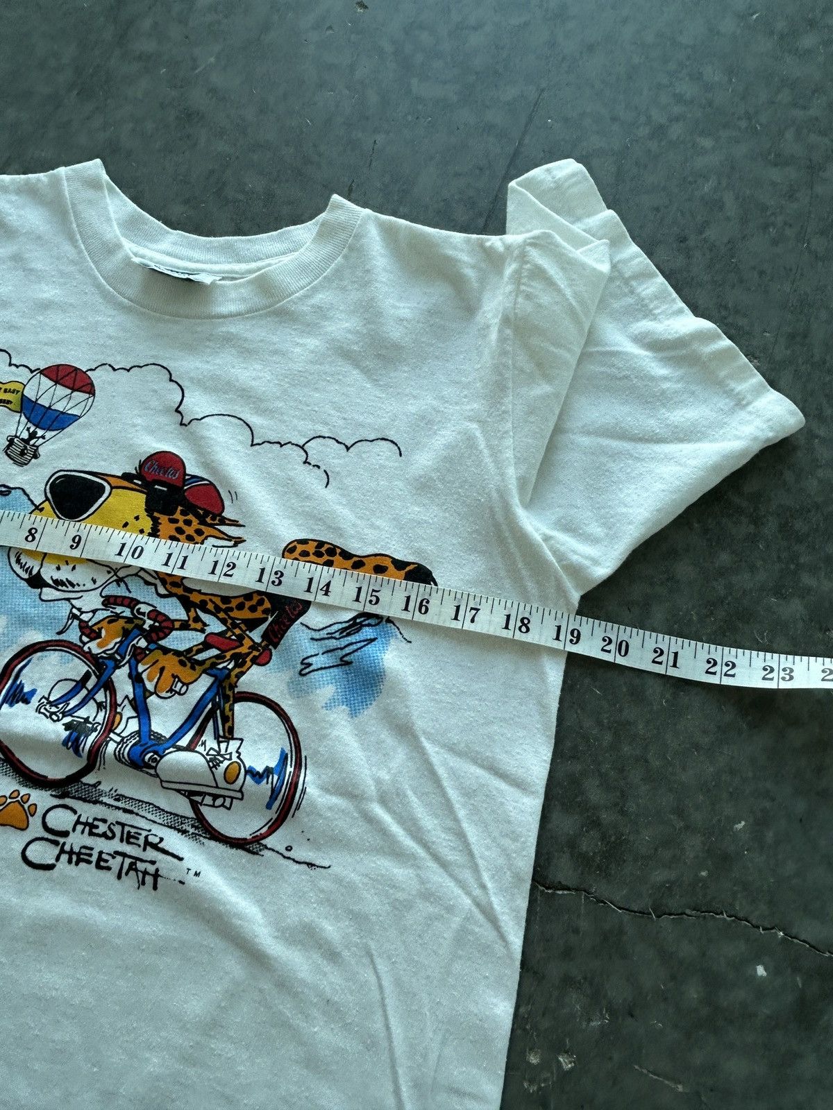 Vintage Vintage 90s Chester Cheetah Graphic Tee Cheetos Size US M / EU 48-50 / 2 - 6 Thumbnail