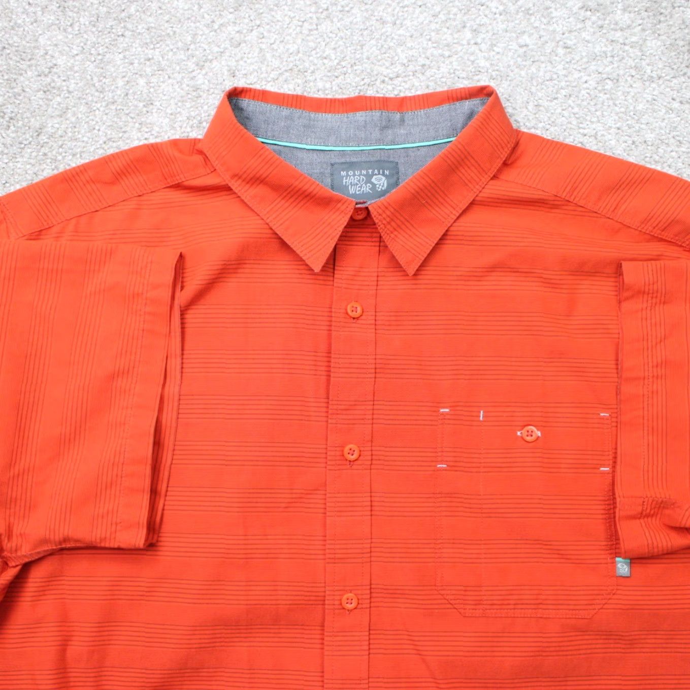 Mountain Hardwear Mountain Hardwear Shirt Mens XL Orange 60% Cotton 40% Polyester Button-Up Short Sleeve Collared Pocketed Casual Travel Rock Outdoor Vintage: No? Size US XL / EU 56 / 4 - 2 Thumbnail