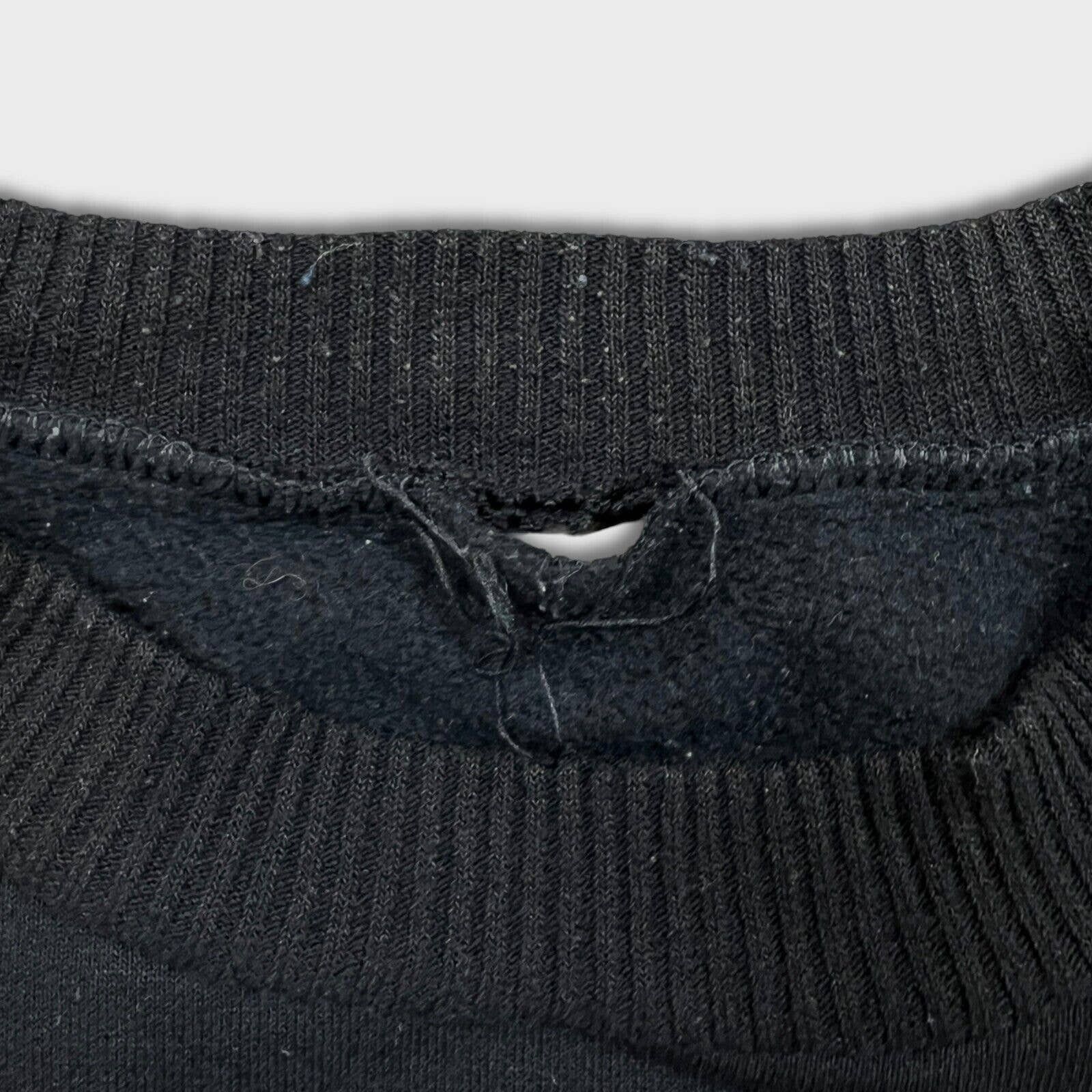 Fubu VTG Fubu Sweatshirt Large Long Sleeve Pullover 90s Crewneck Size US L / EU 52-54 / 3 - 3 Thumbnail