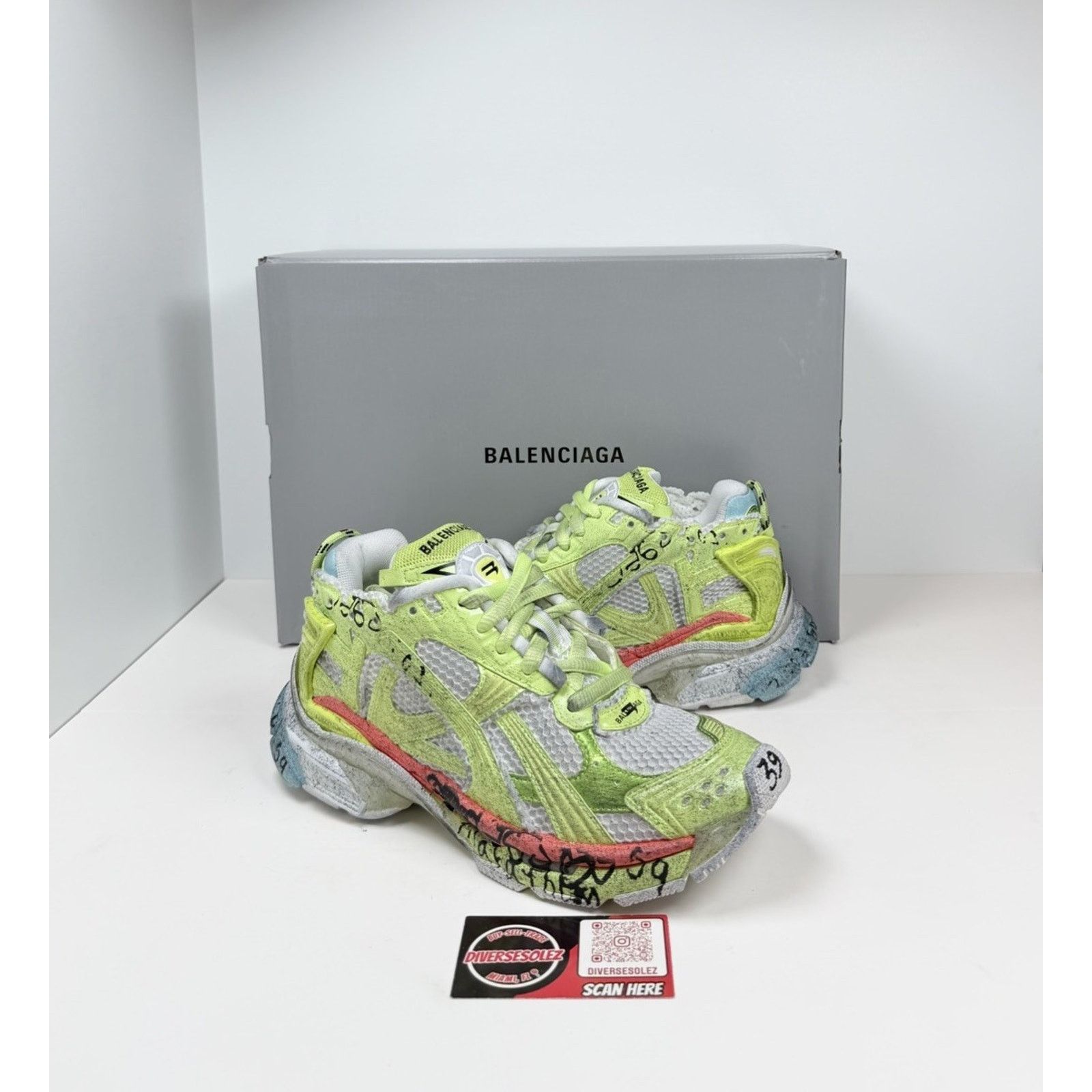 Balenciaga Size 39EU/6US - Balenciaga Runner Marathon Unreleased Size US 6 / EU 39 - 1 Thumbnail
