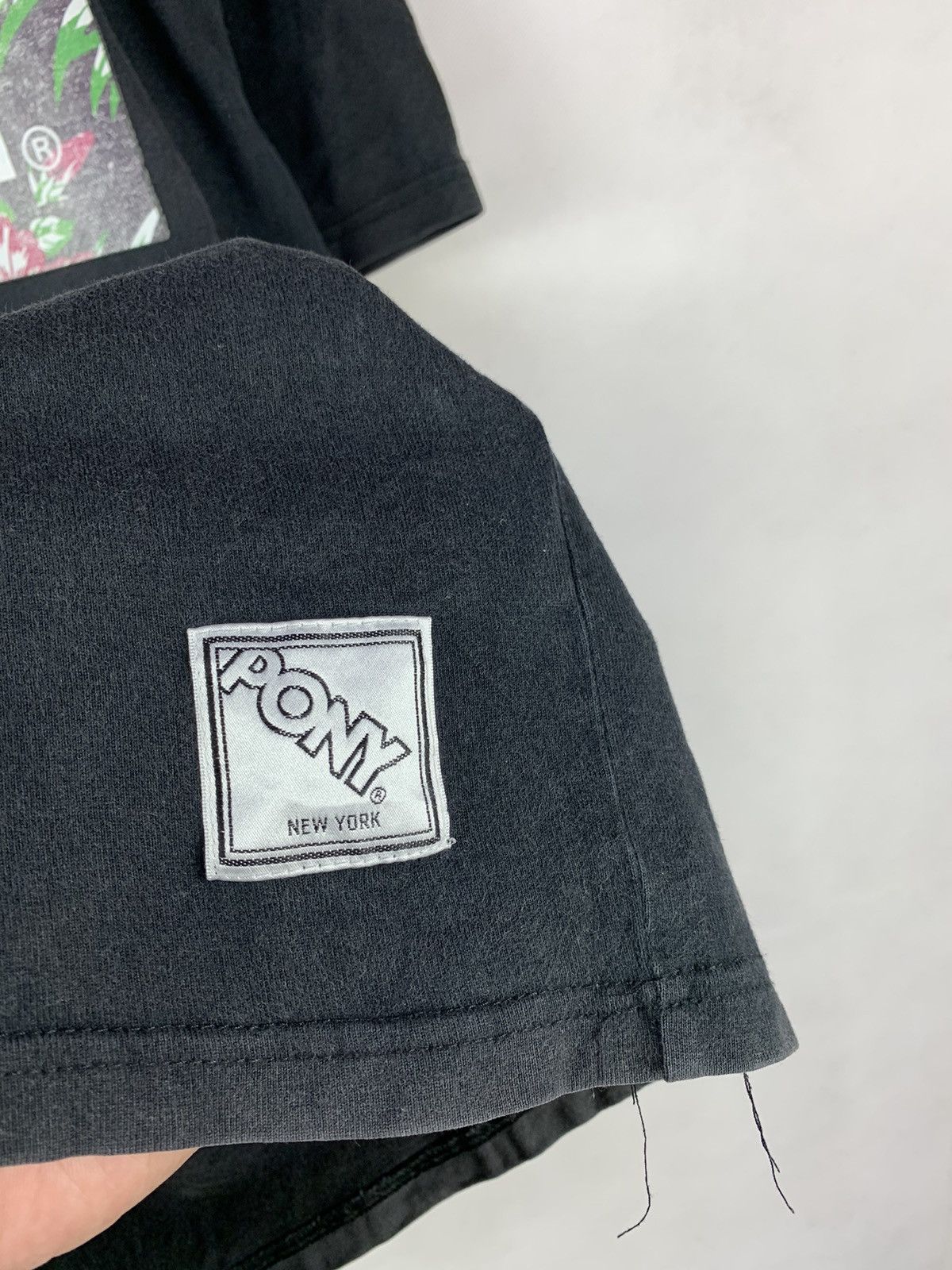 PONY Steals! Vintage Pony Box Logo Floral Tee Size US L / EU 52-54 / 3 - 4 Thumbnail
