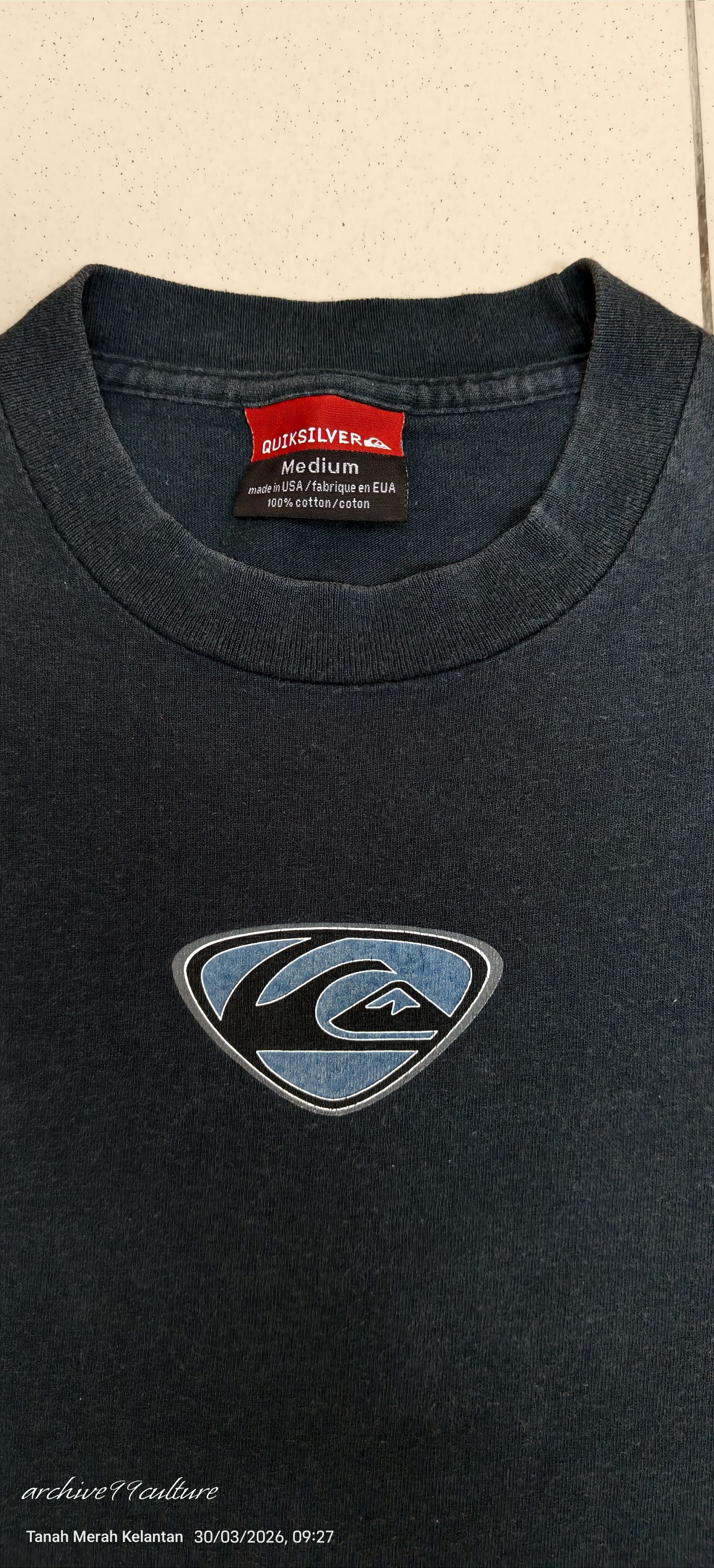 Quiksilver late 90s early Y2K Quiksilver "Shield Logo" T shirt USA Size US M / EU 48-50 / 2 - 8 Thumbnail