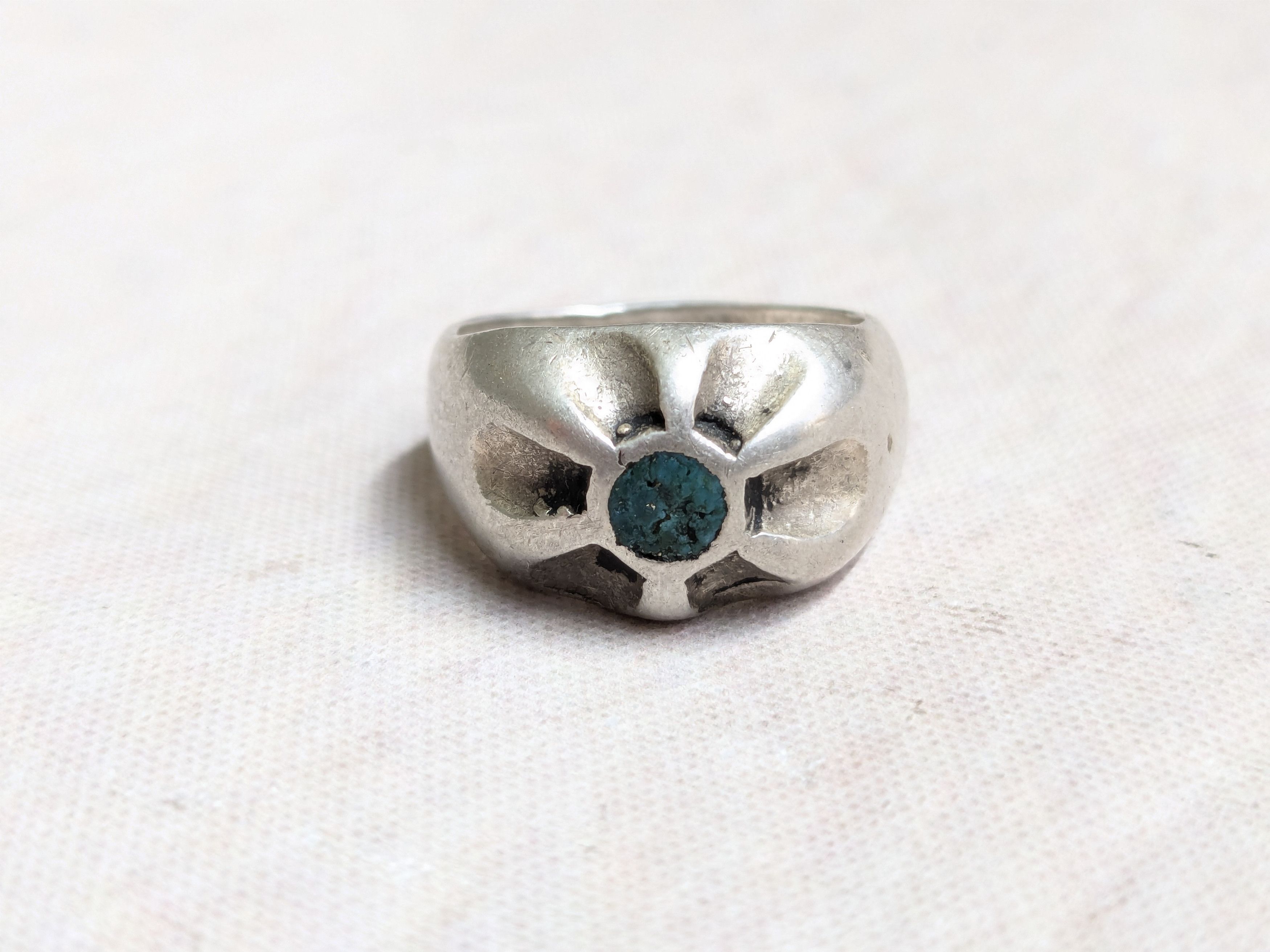 Jewelry × Vintage Vintage Sterling Silver Ring Green Turquoise 8 Native Size ONE SIZE - 4 Thumbnail