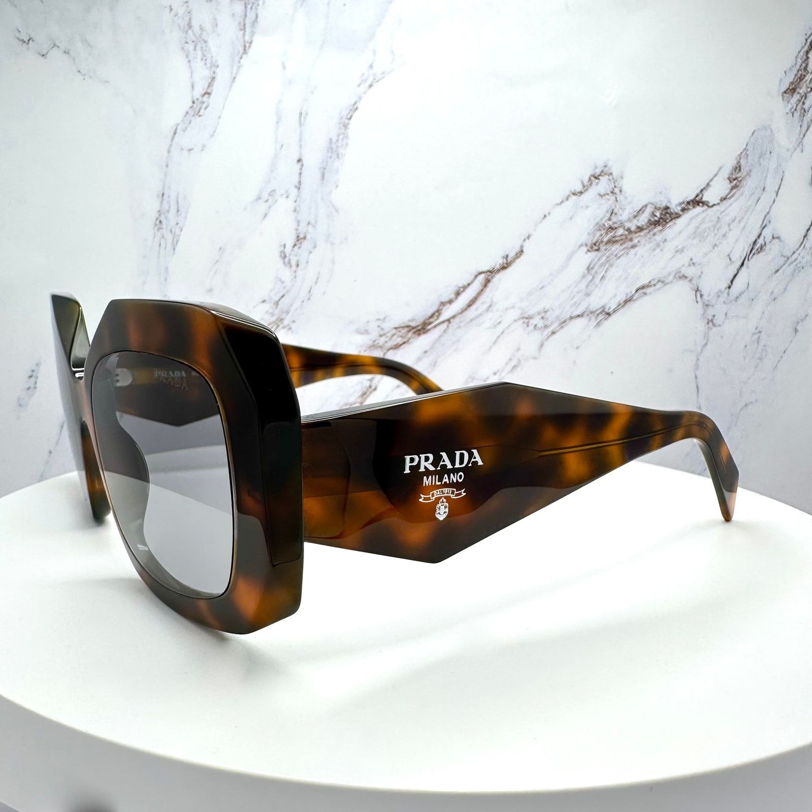Prada New PRADA Sunglasses Brown Juniper Tortoise Gray Lens Square Size ONE SIZE - 11 Thumbnail