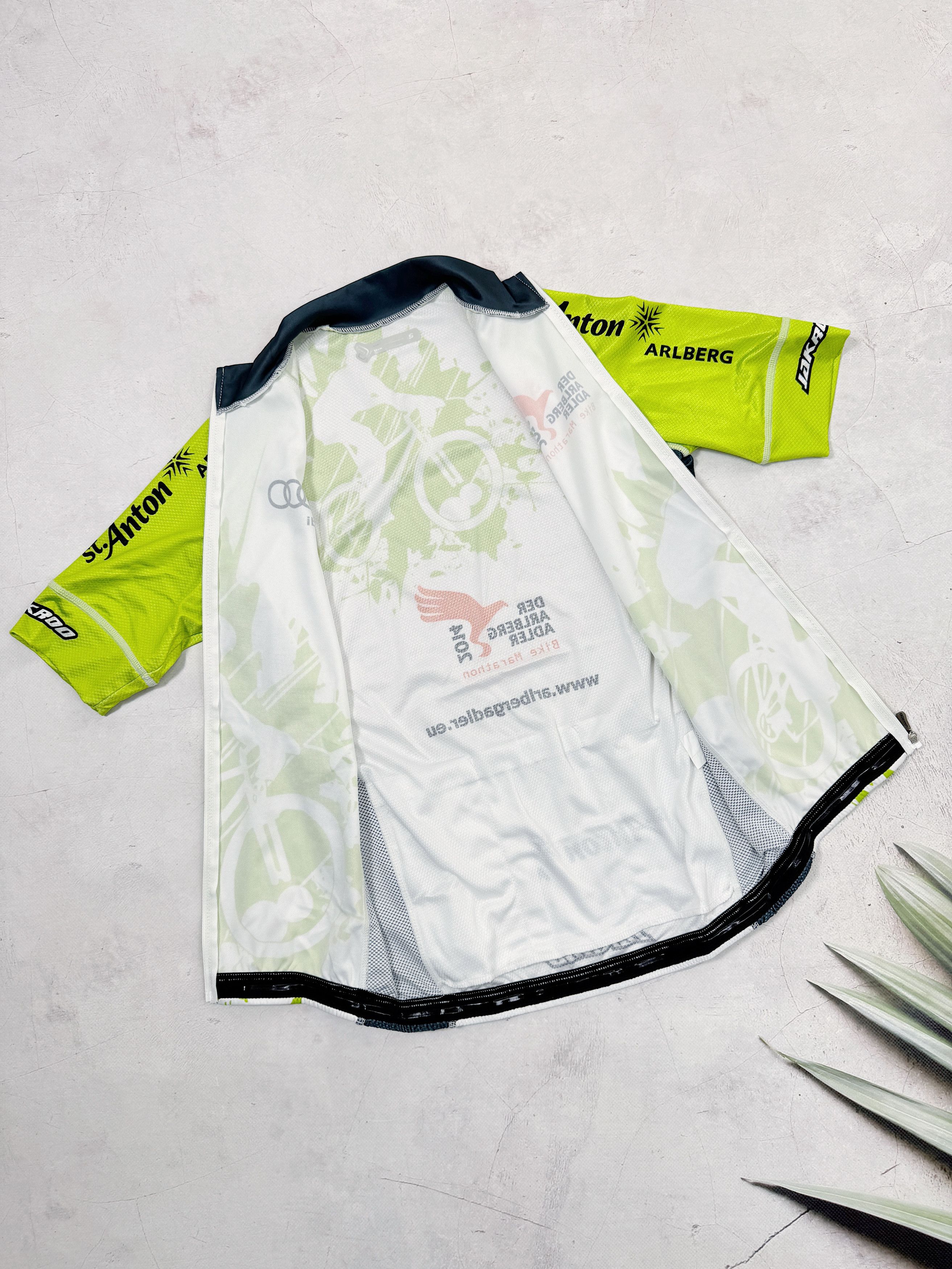 Sports Specialties Der Arlberg Adler 2014 Audi Cycling Jersey by Jakroo Size US S / EU 44-46 / 1 - 6 Thumbnail