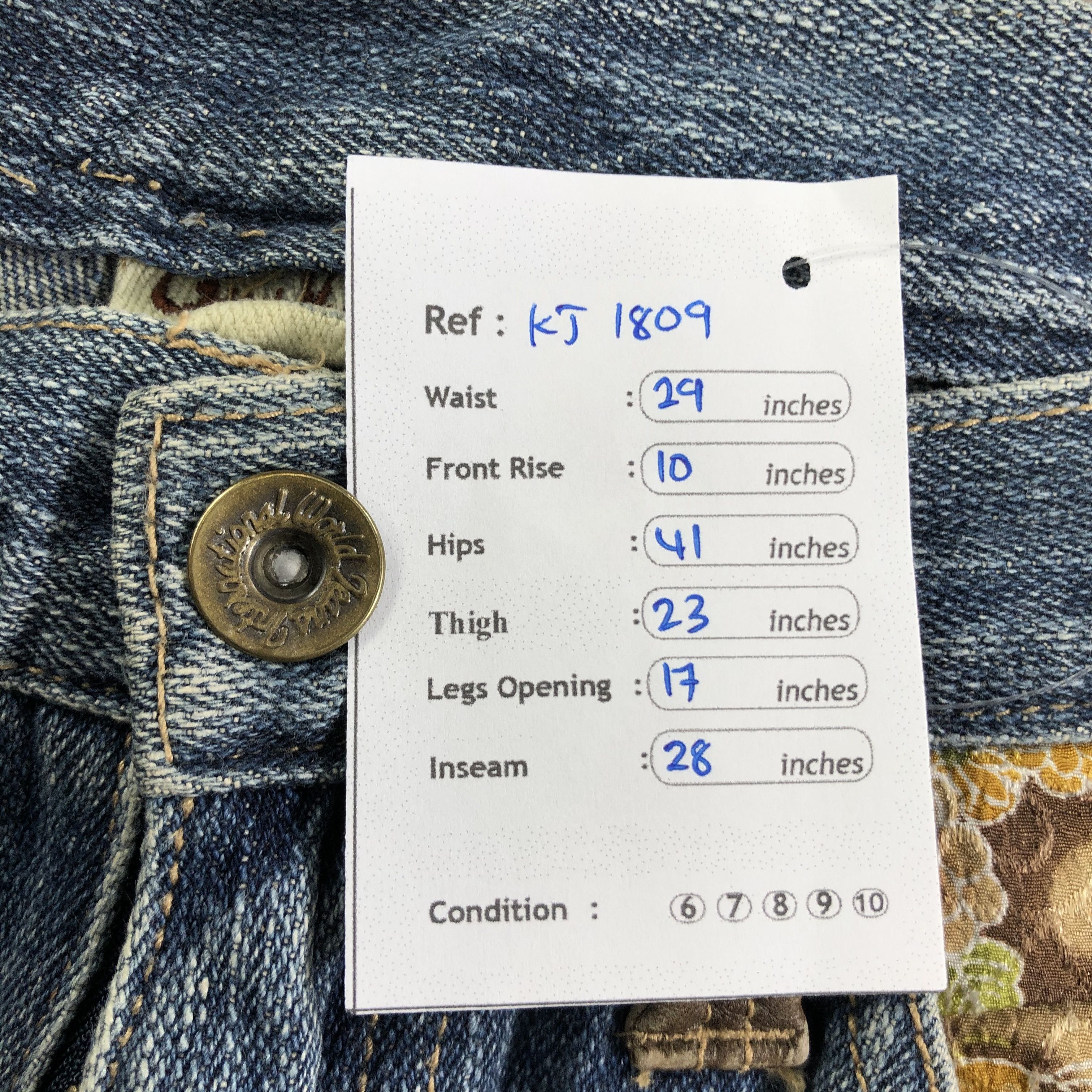 Japanese Brand Vintage Japanese Jeans Patchwork Distressed Denim KJ1809 Size US 29 - 11 Thumbnail