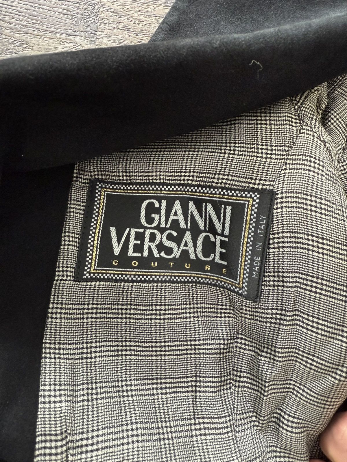 Versace Vintage Versace 4 buttons Blazer Size S / US 4 / IT 40 - 5 Thumbnail