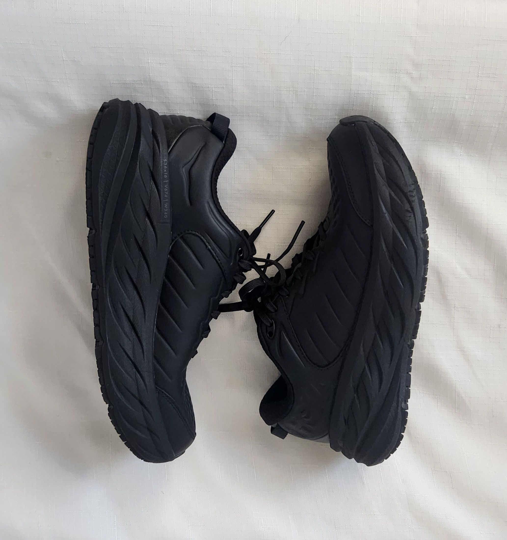 Hoka Hoka One Women's Bondi SR 1110521 BBLC Triple Black SZ 10 Size US 10 / IT 40 - 10 Thumbnail