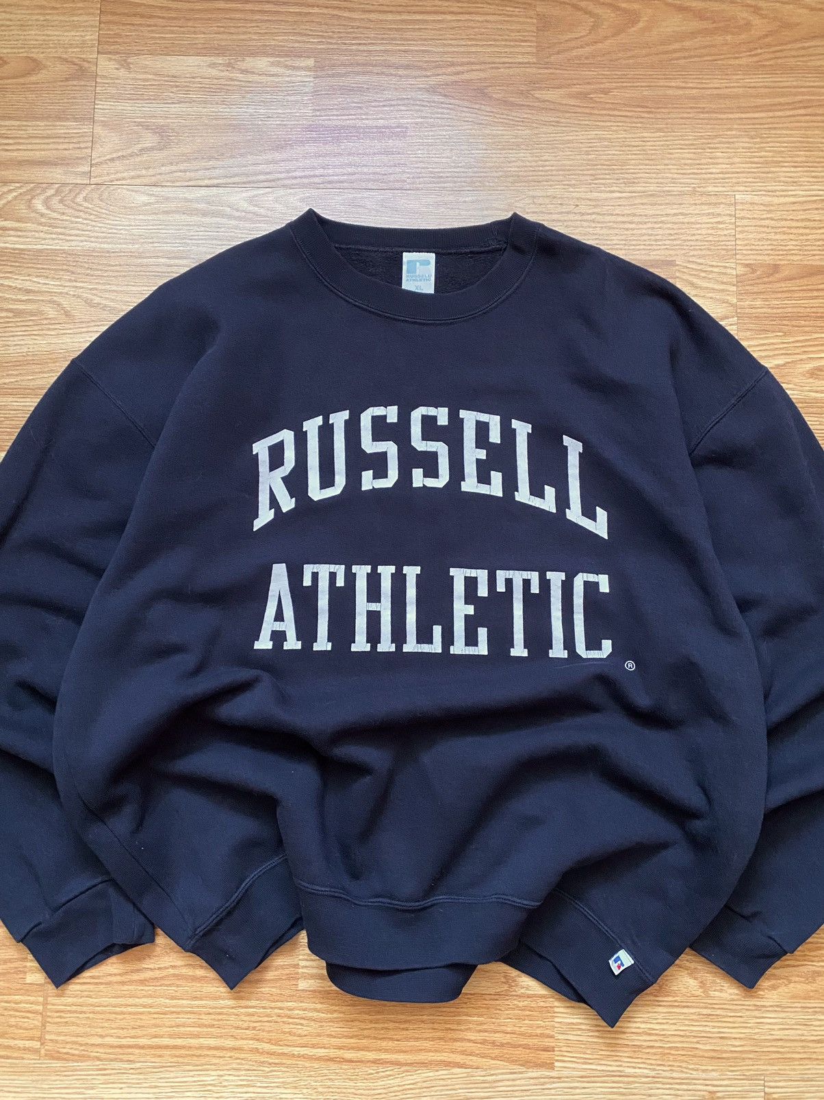 Russell Athletic Vintage Russel Athletic Crewneck Sweatshirt Size US XL / EU 56 / 4 - 2 Thumbnail